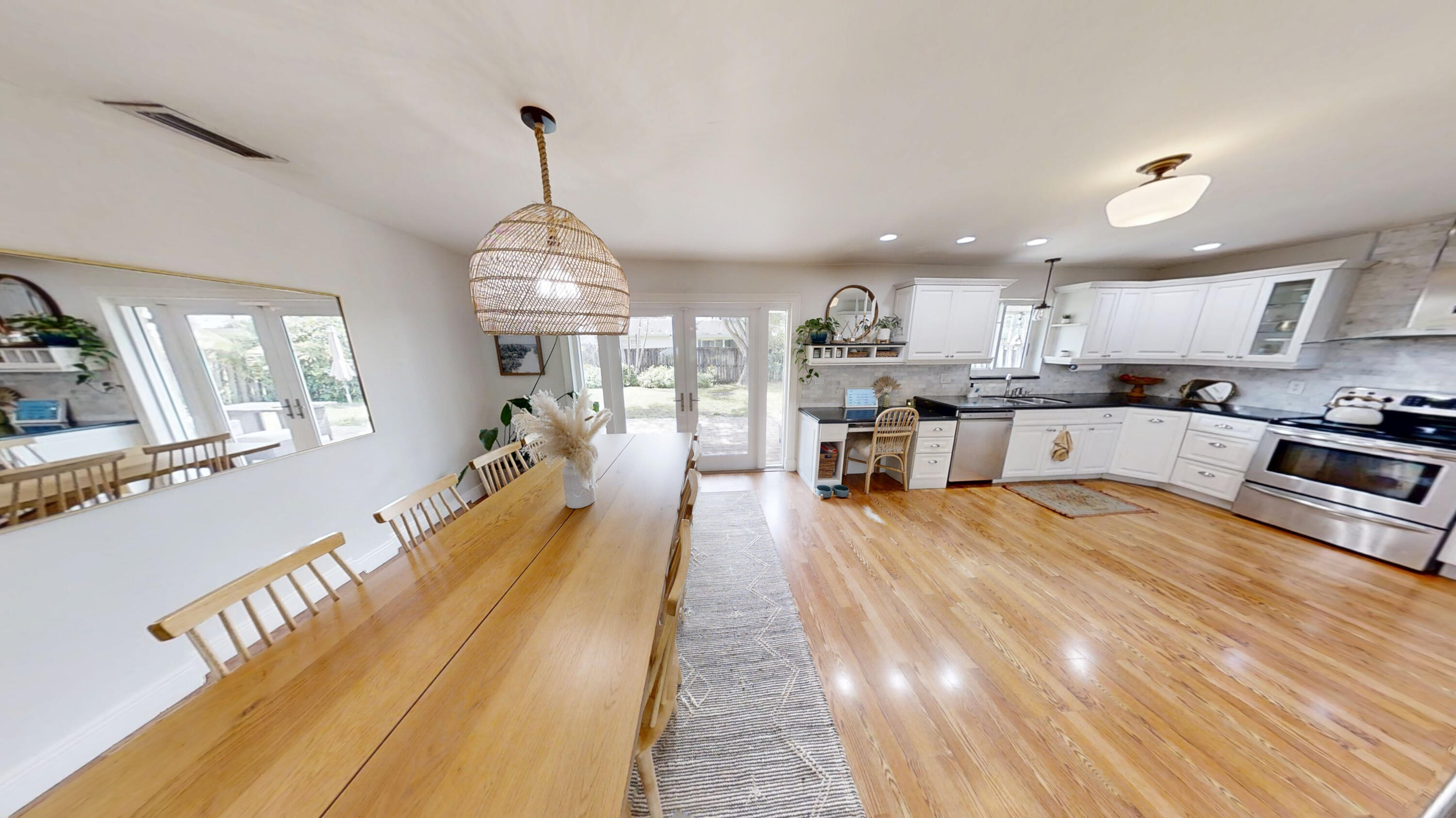3146 Nw 69th Street Property Photo 5