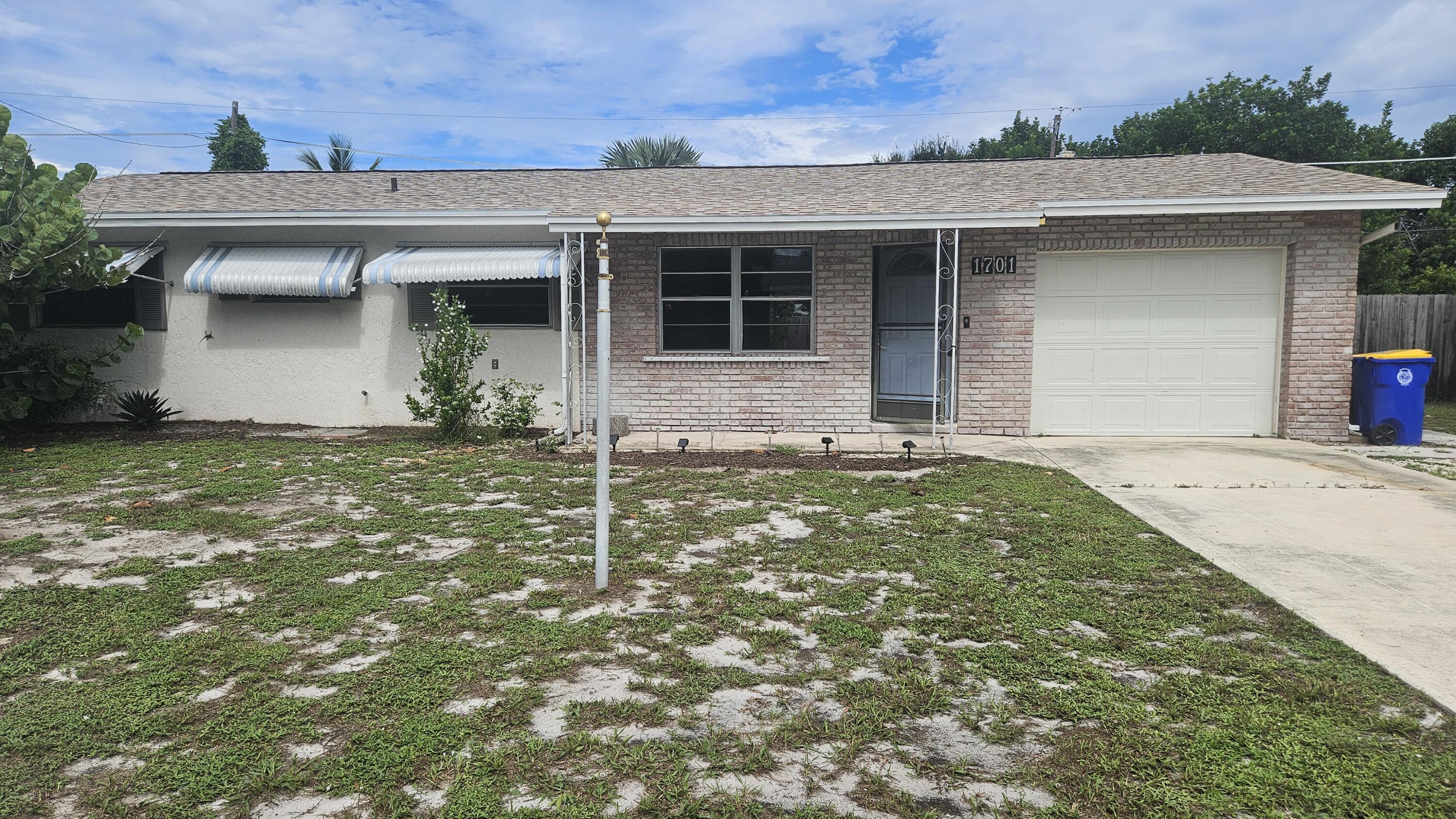 1701 Ne 16th Drive Property Photo 1