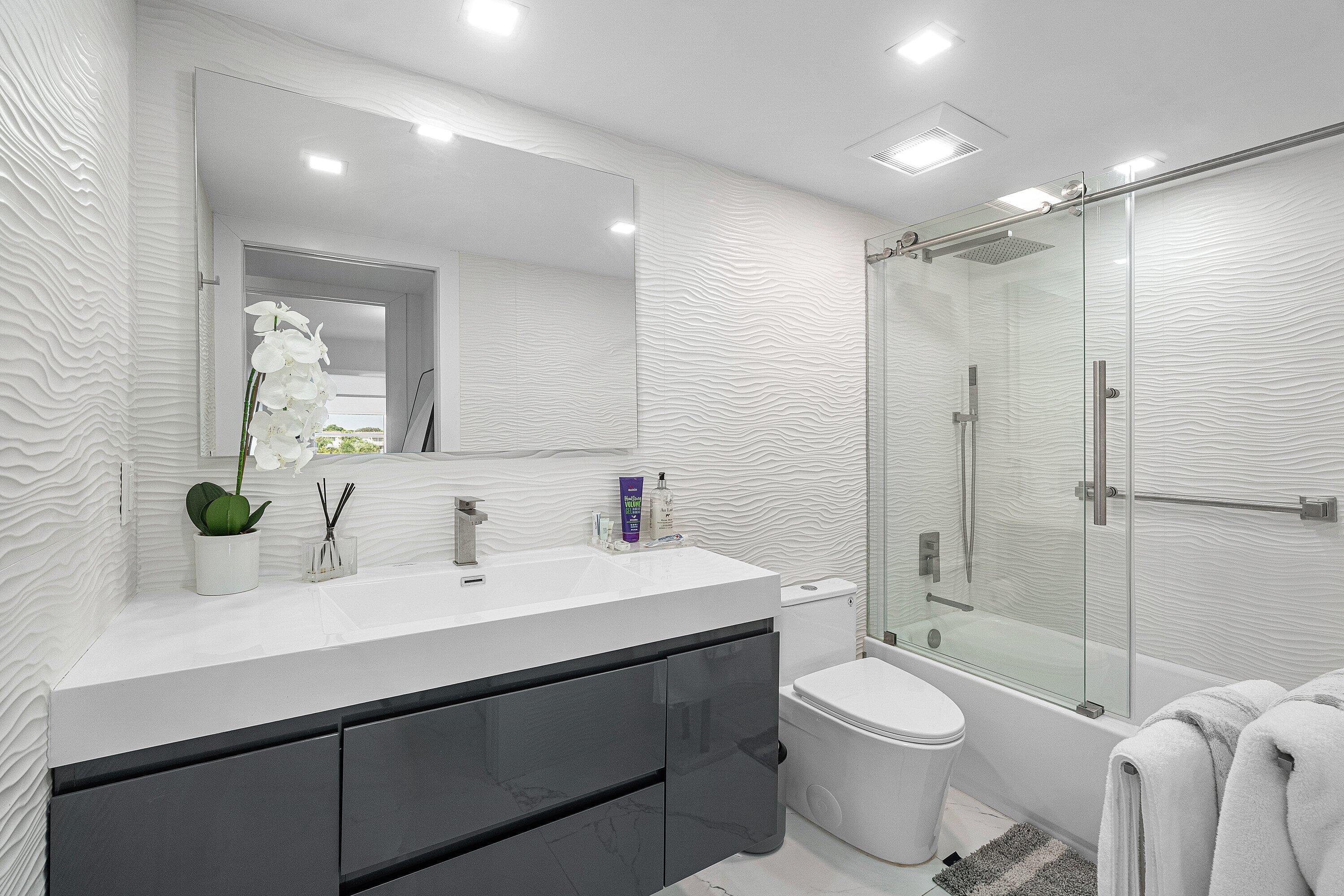 4017 Newcastle A Property Photo 17