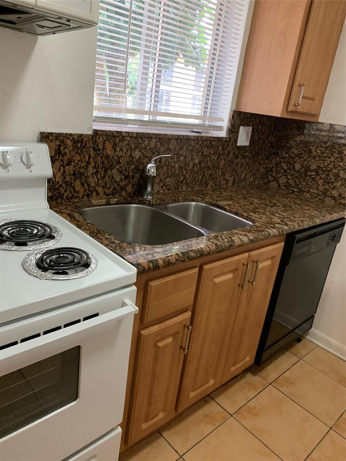 B26073790 Property Photo 6