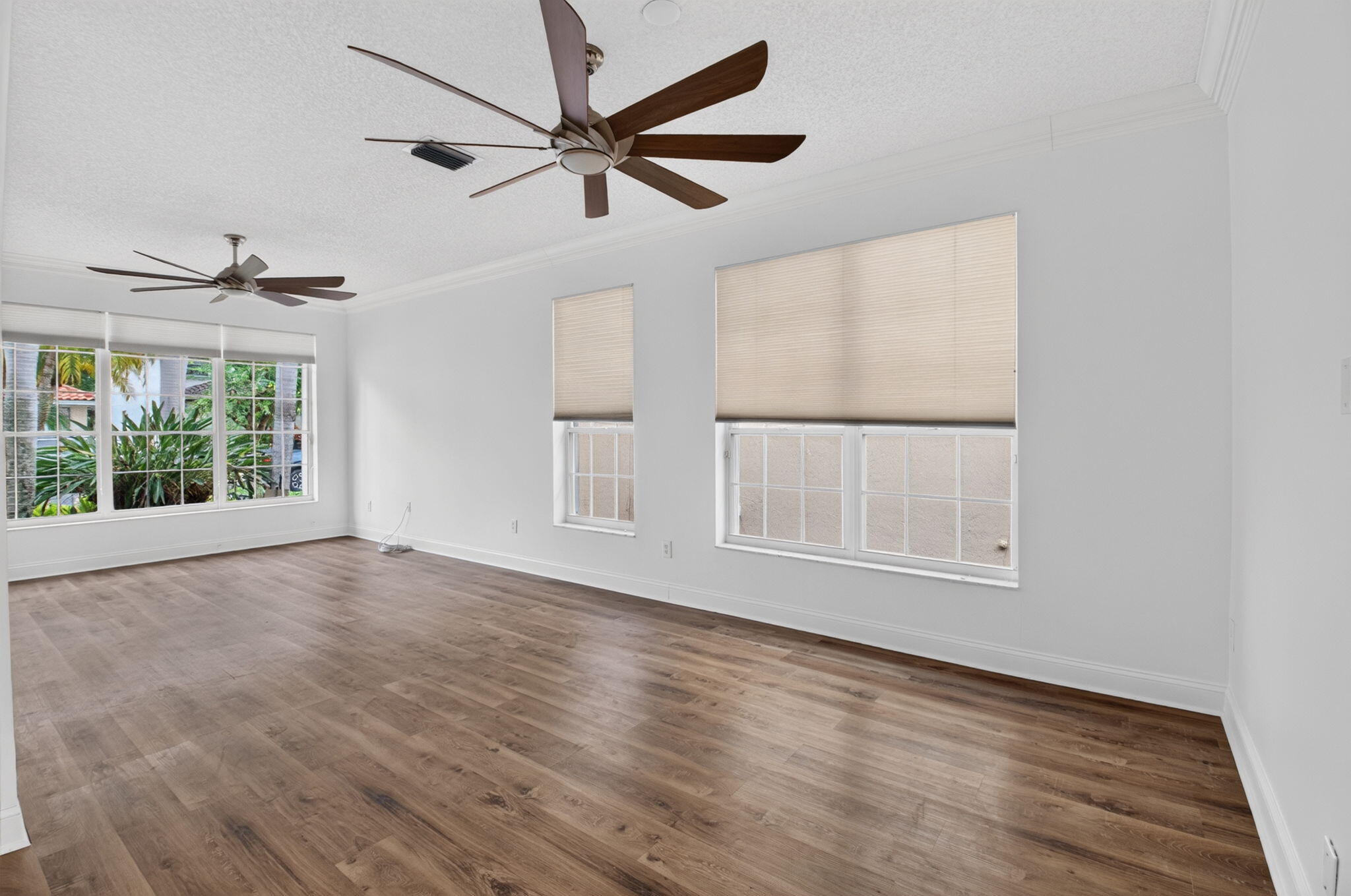 10894 Old Bridgeport Lane Property Photo 6
