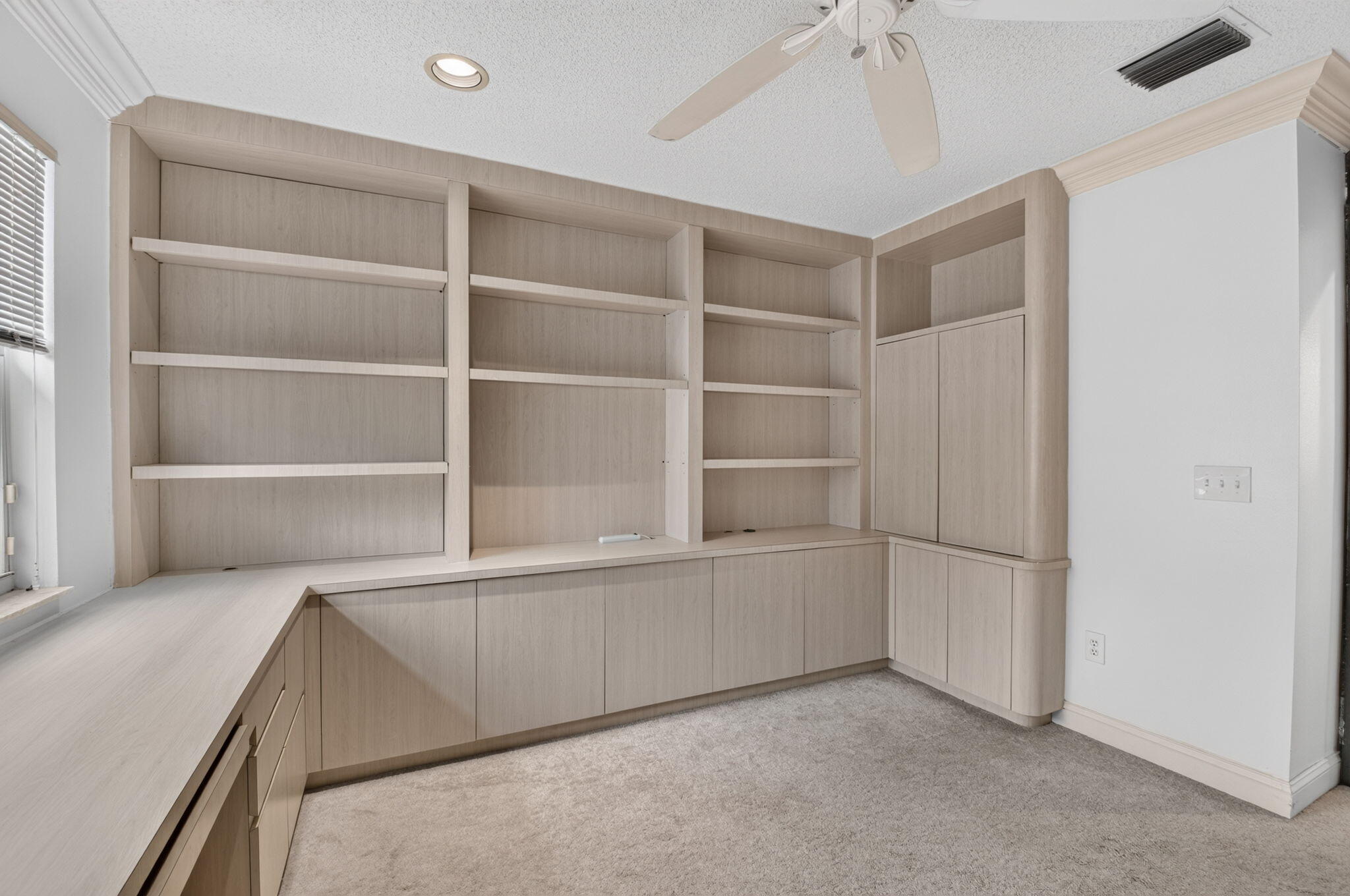 10894 Old Bridgeport Lane Property Photo 43