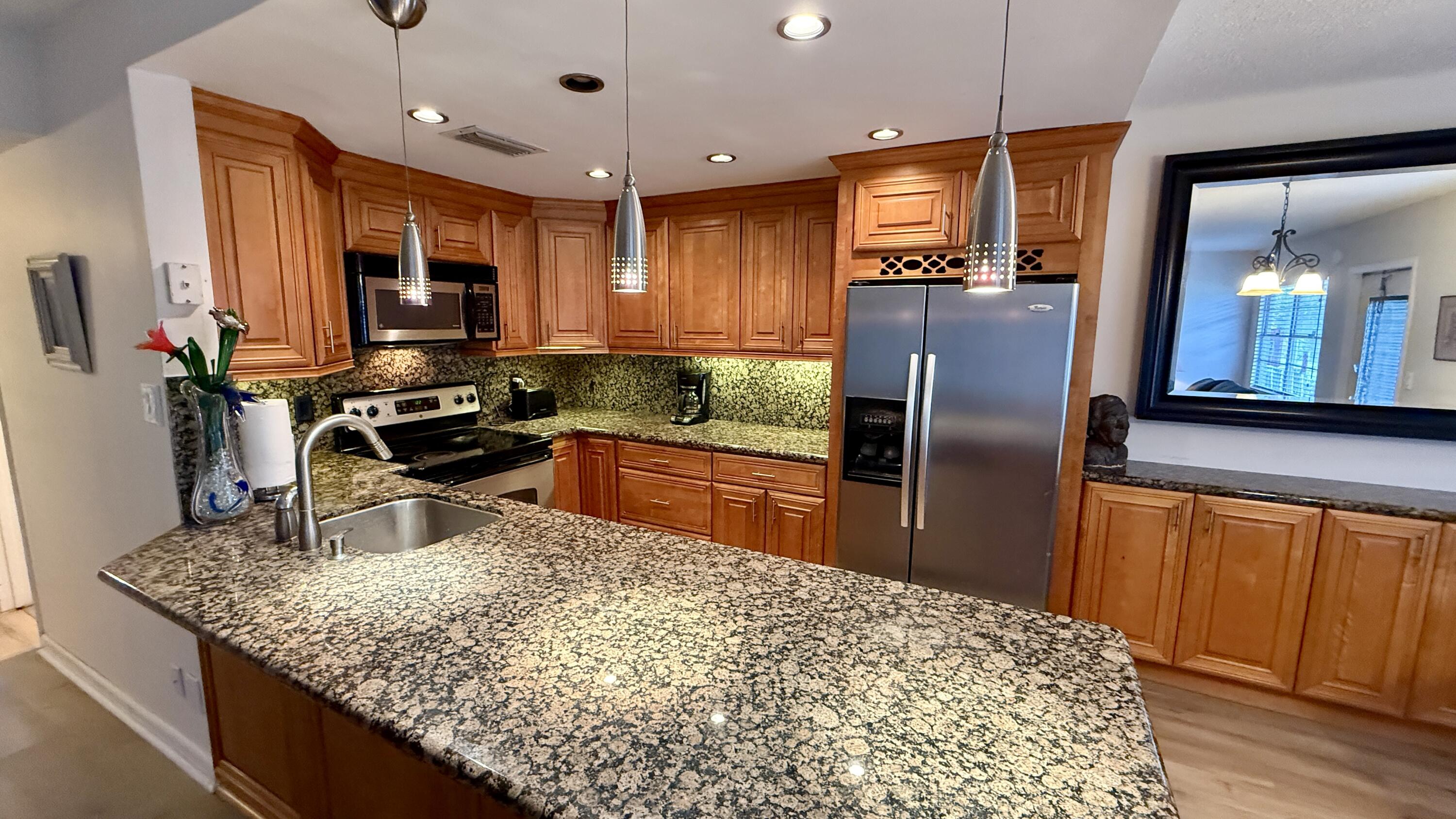 171 Grantham E Property Photo 2