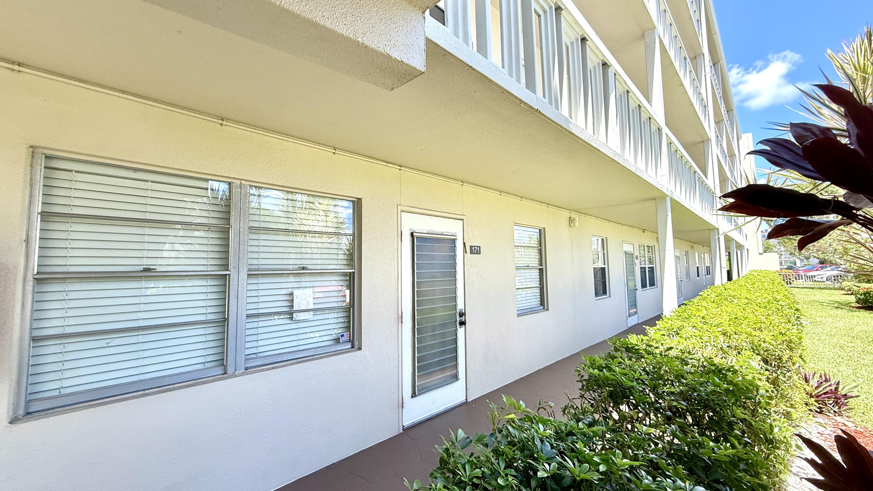 171 Grantham E Property Photo 35