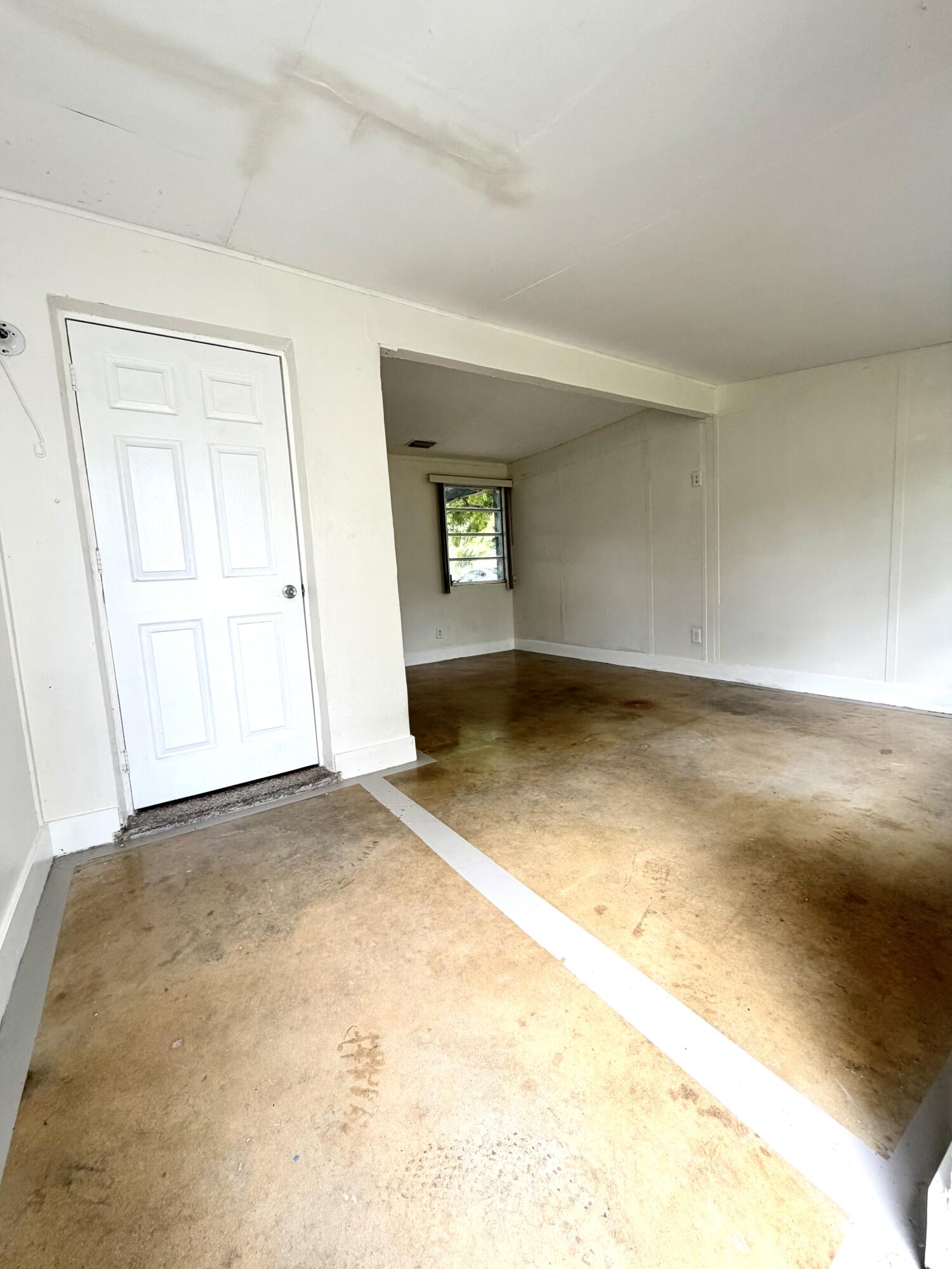 3820 Sw 61st Avenue Property Photo 8