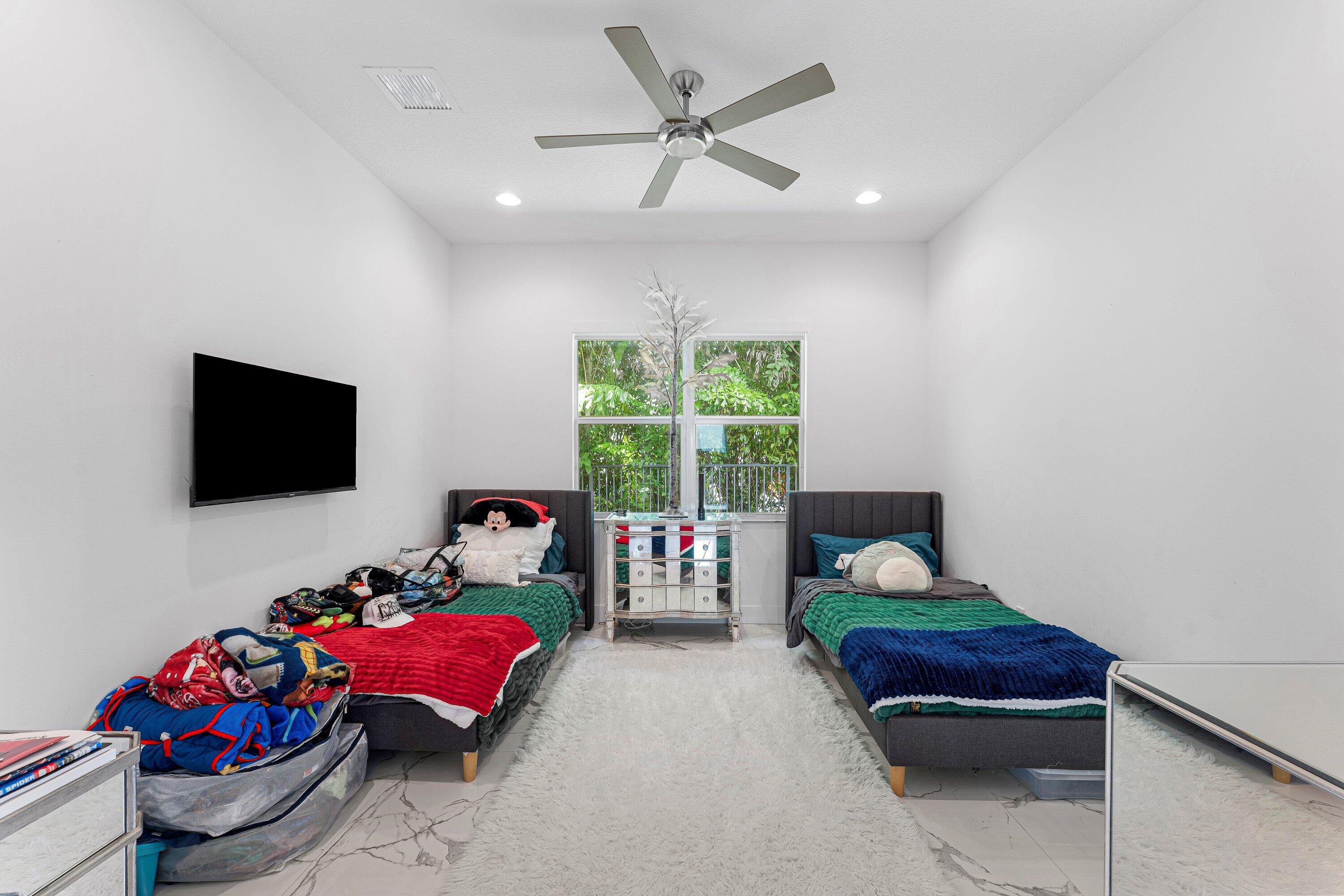 15262 Cherry Creek Lane Property Photo 8