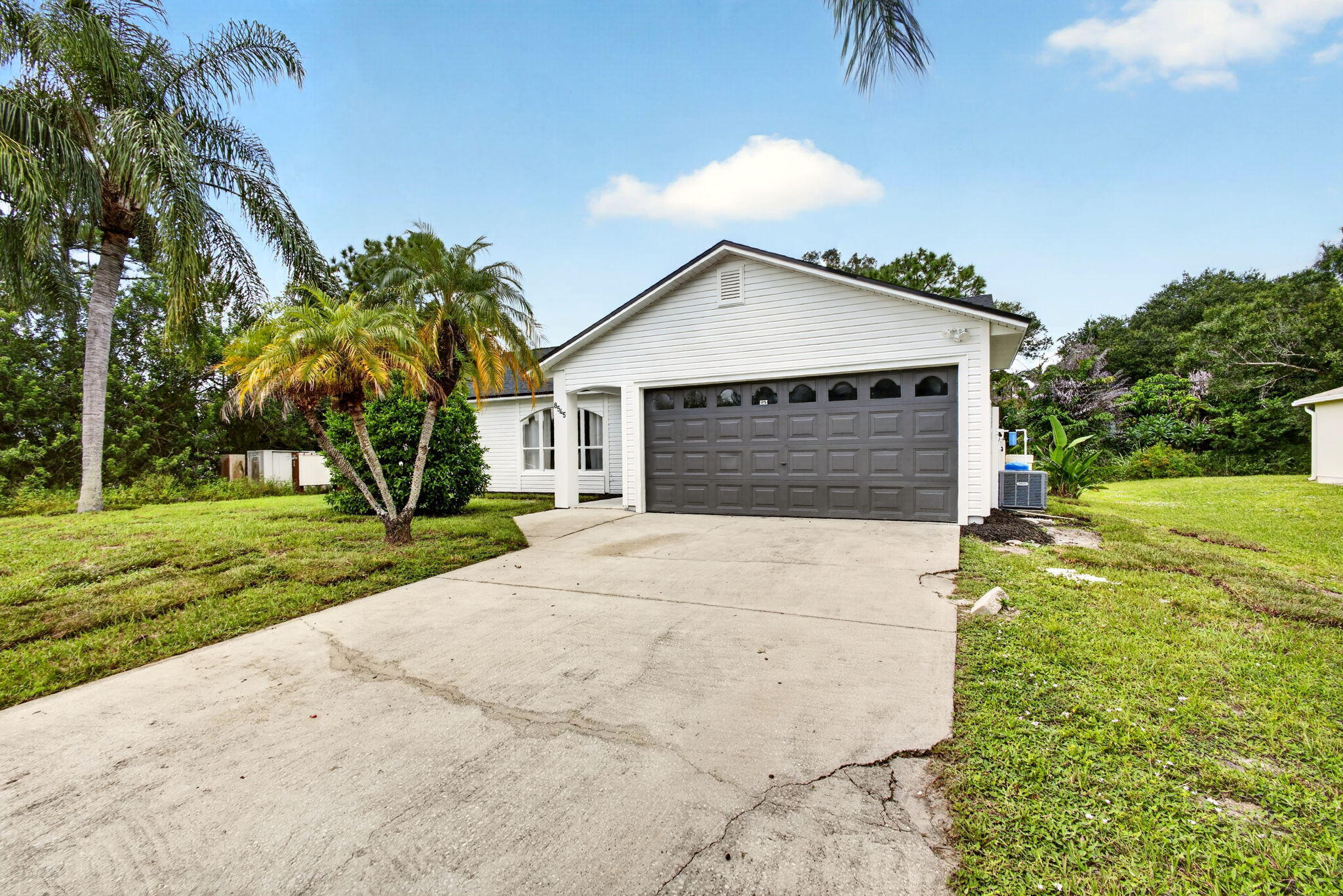 8545 101st Avenue Property Photo 1