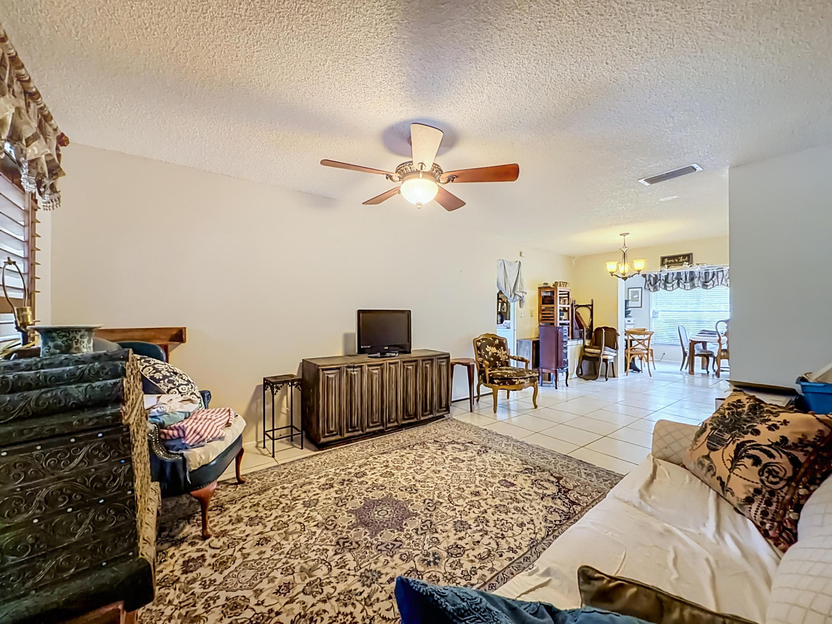 1324 Cromey Road Ne Property Photo 4