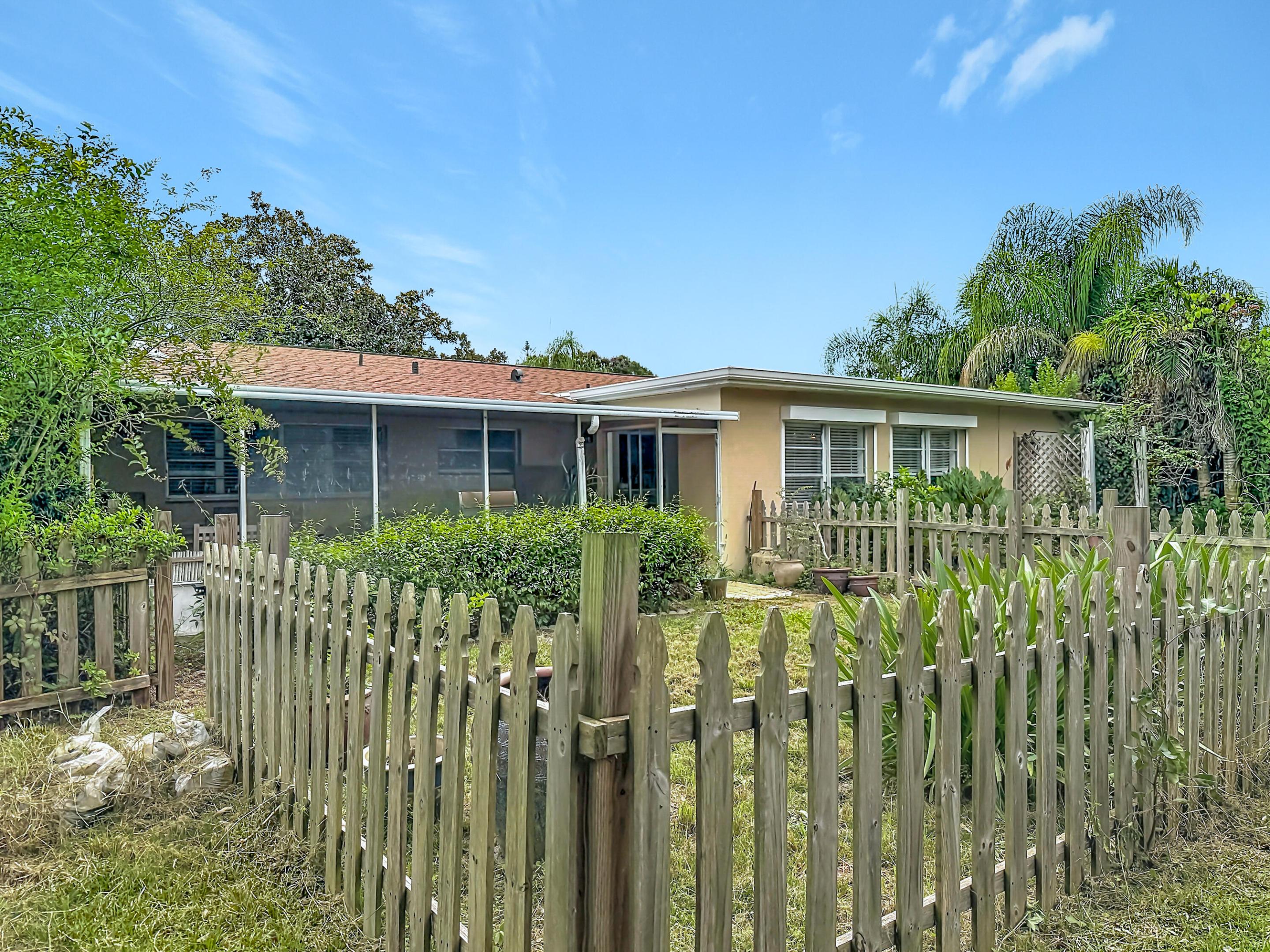 1324 Cromey Road Ne Property Photo 24