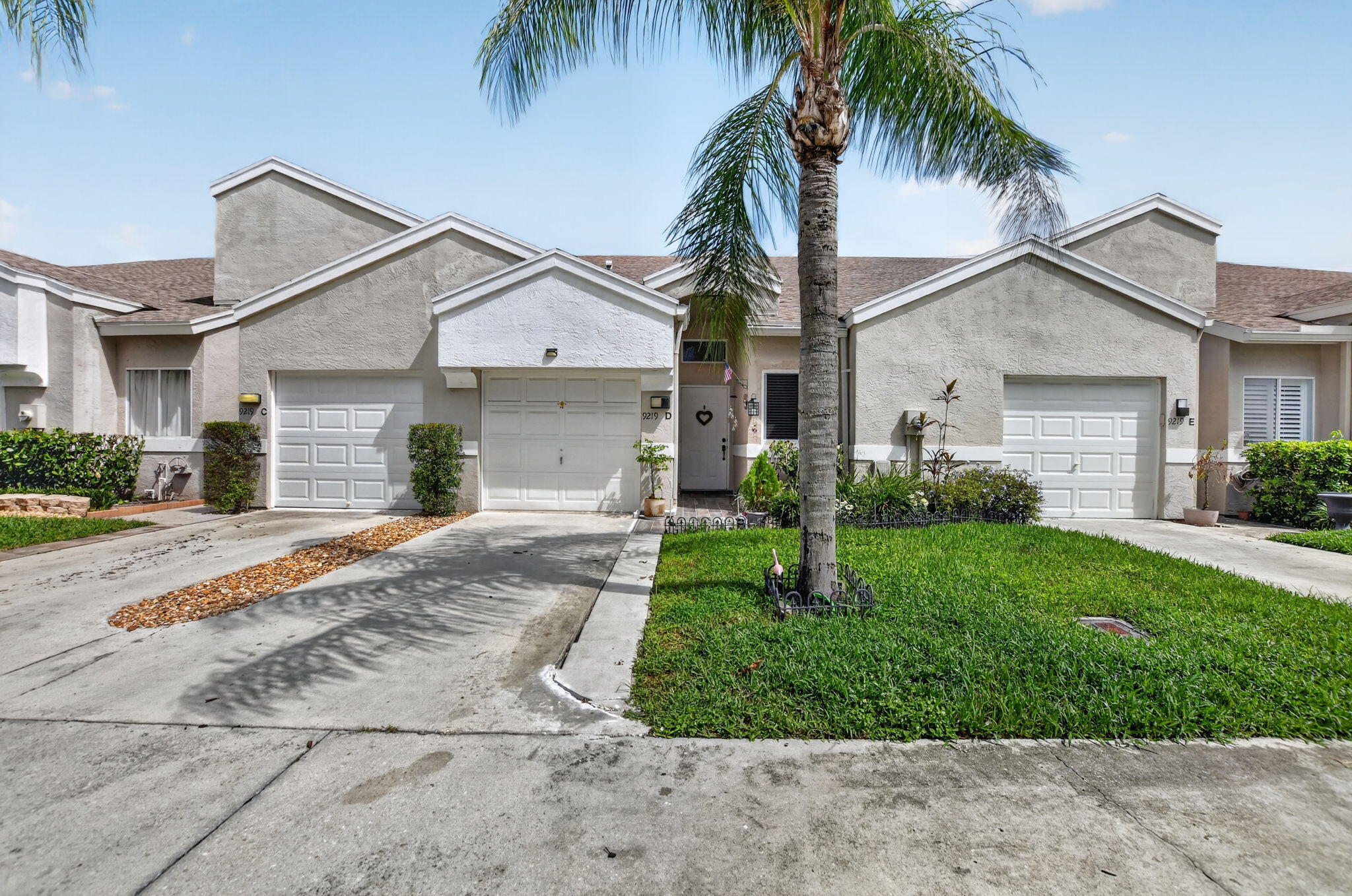 9219 Vineland Court D Property Photo 1