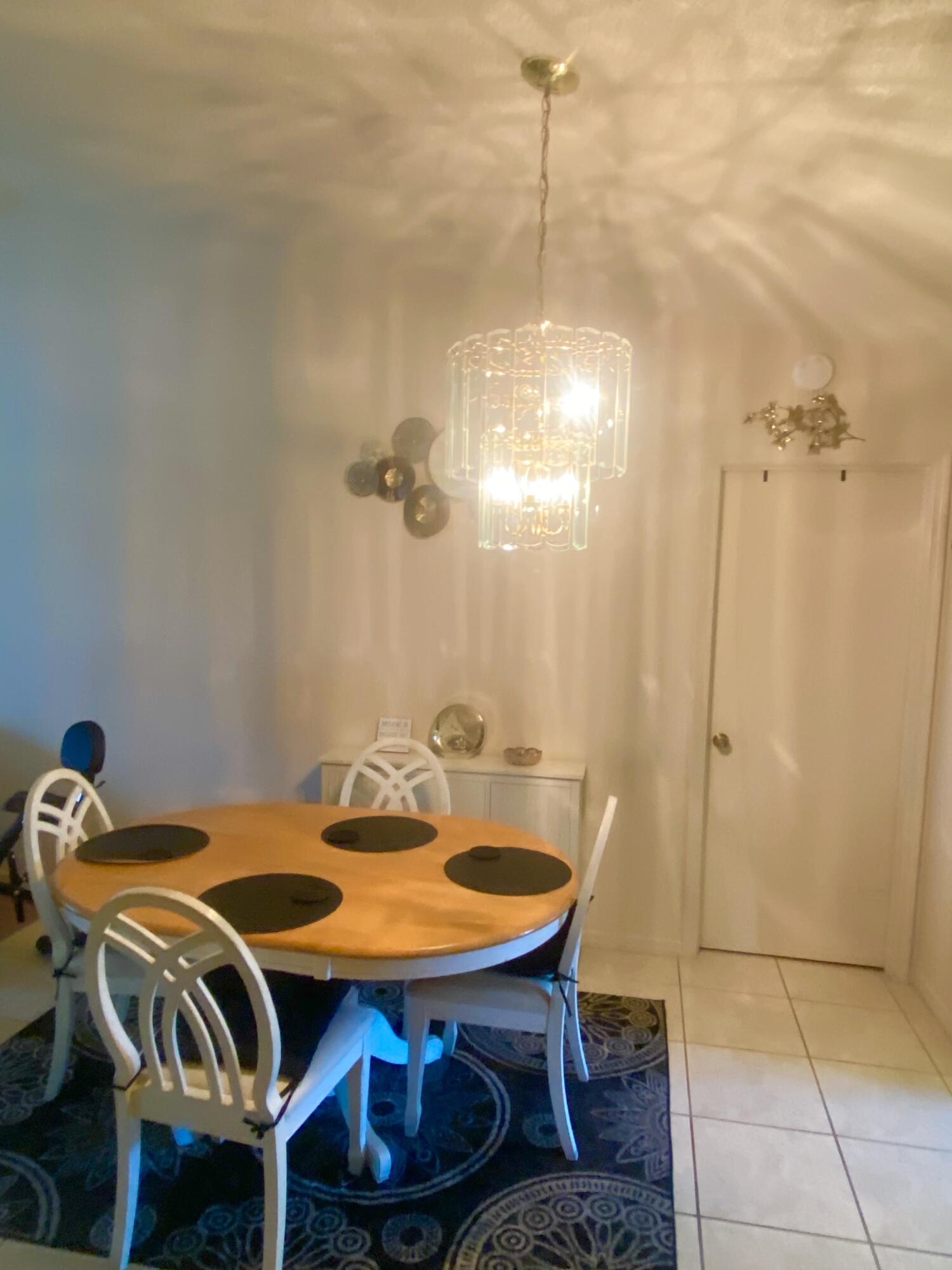 4340 Vantage Circle Property Photo 8