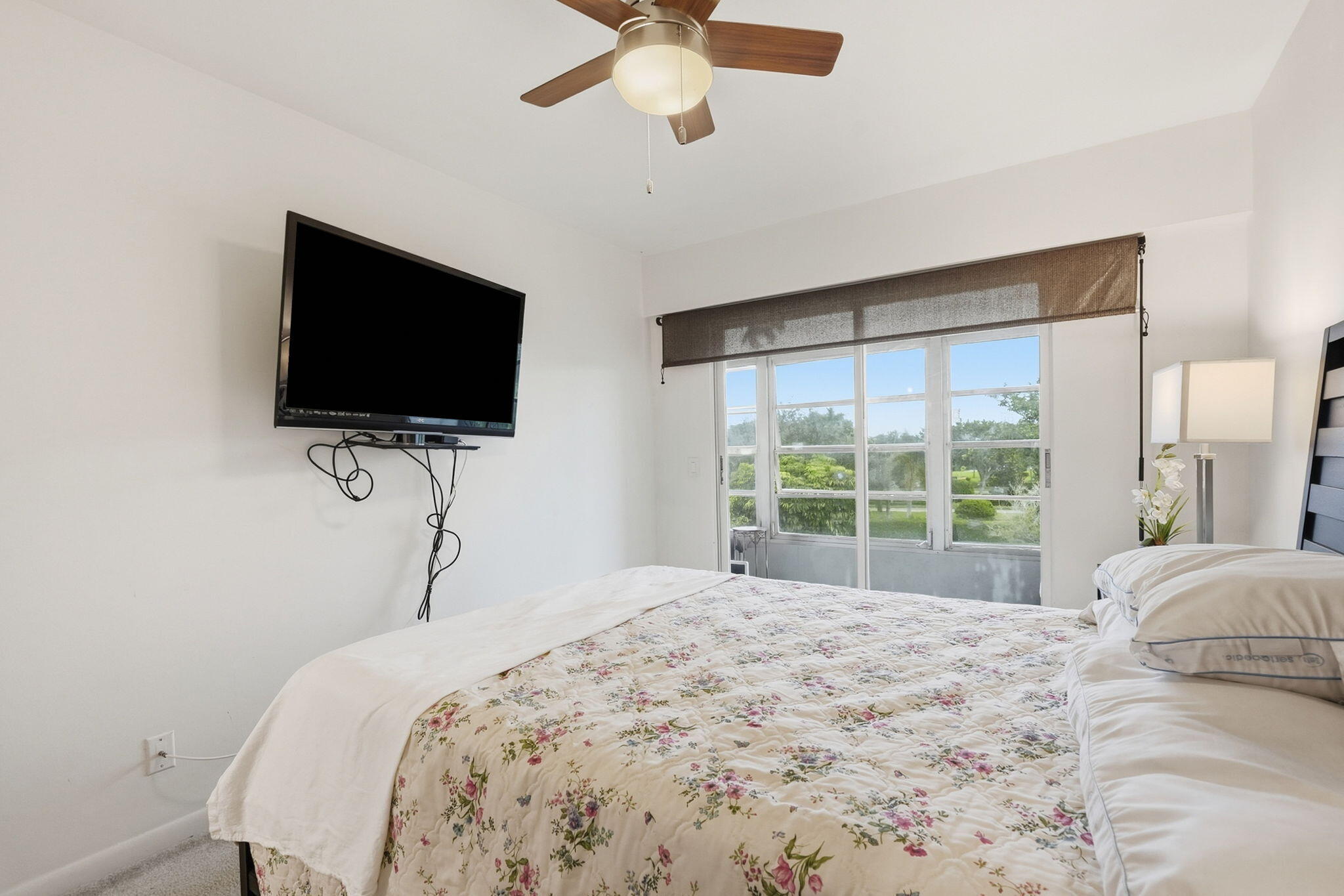 209 Brighton E Property Photo 17