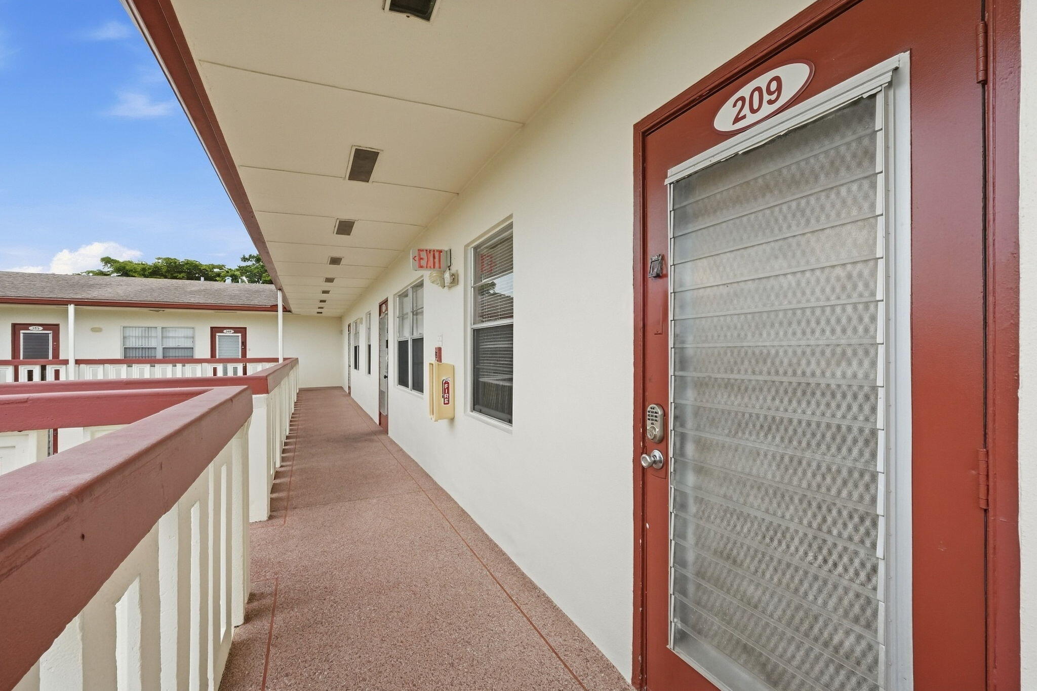 209 Brighton E Property Photo 24