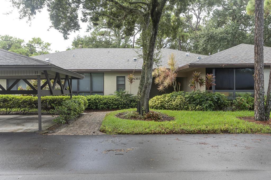 4307 Wood Ride Road Property Photo 1