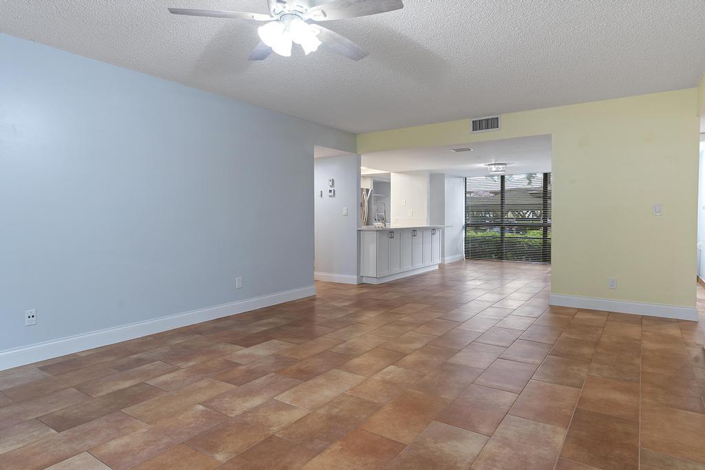 4307 Wood Ride Road Property Photo 16