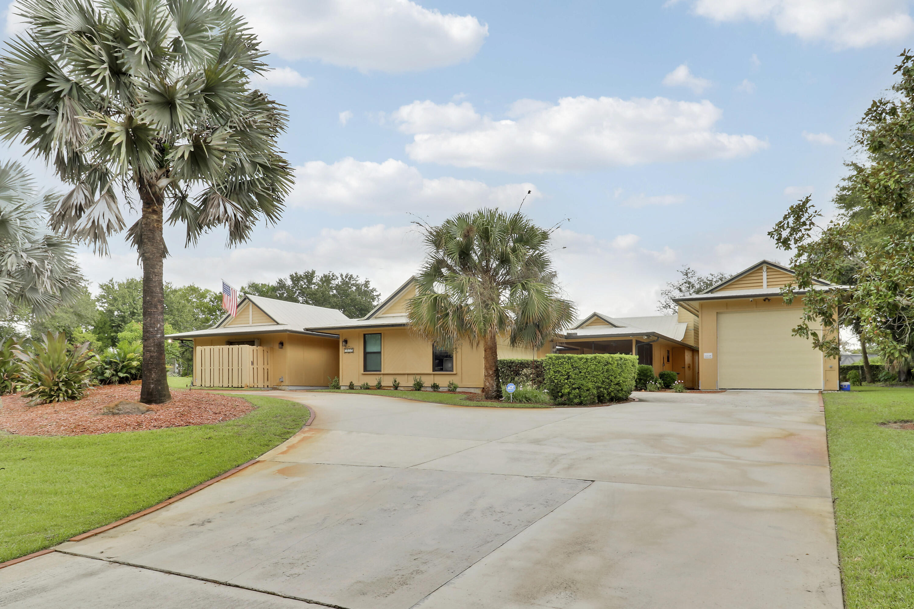 3459 Sw Woodcreek Trail Property Photo 66