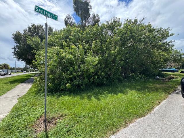 7701 Santana Avenue Property Photo 1
