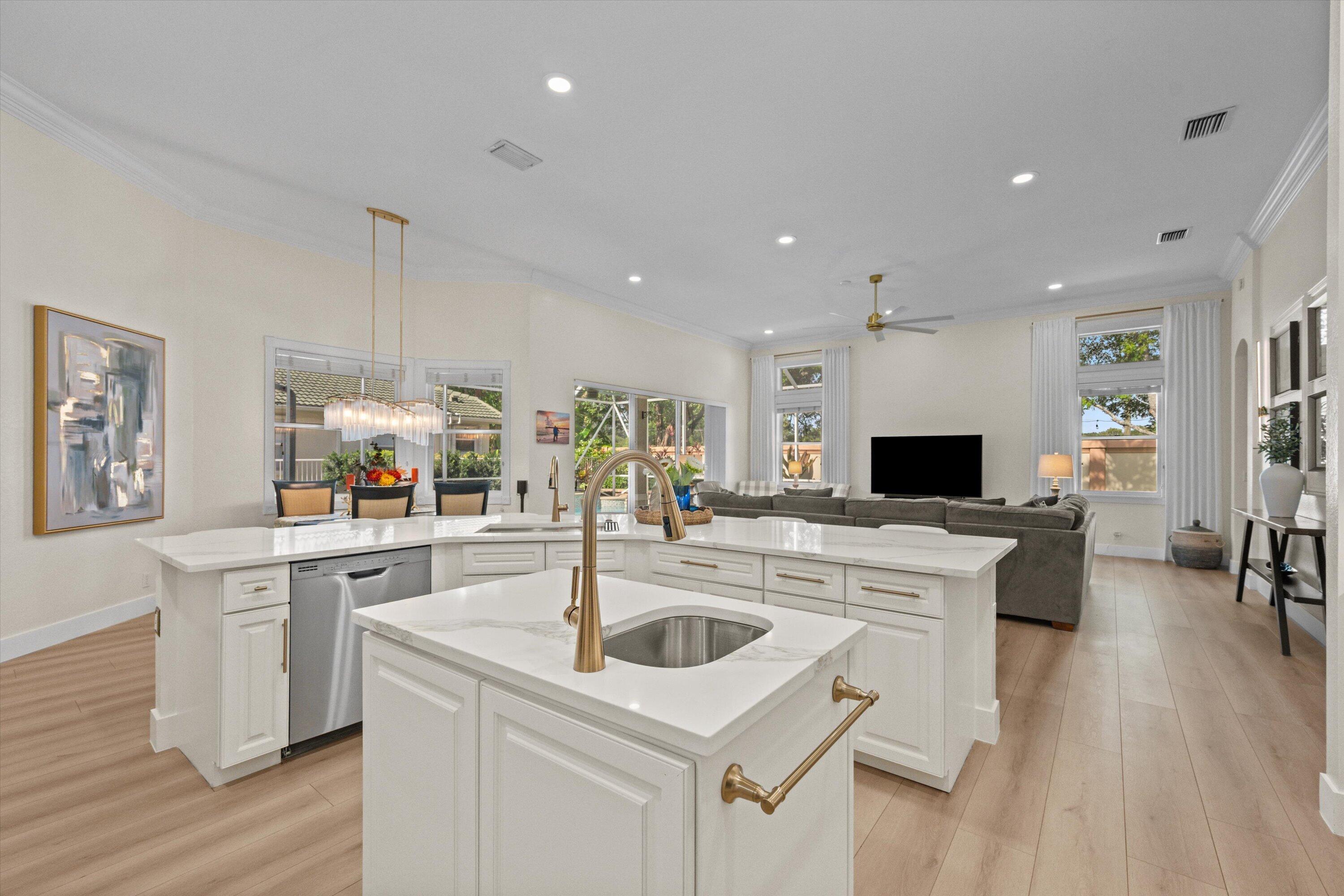 11849 Osprey Point Circle Property Photo 13