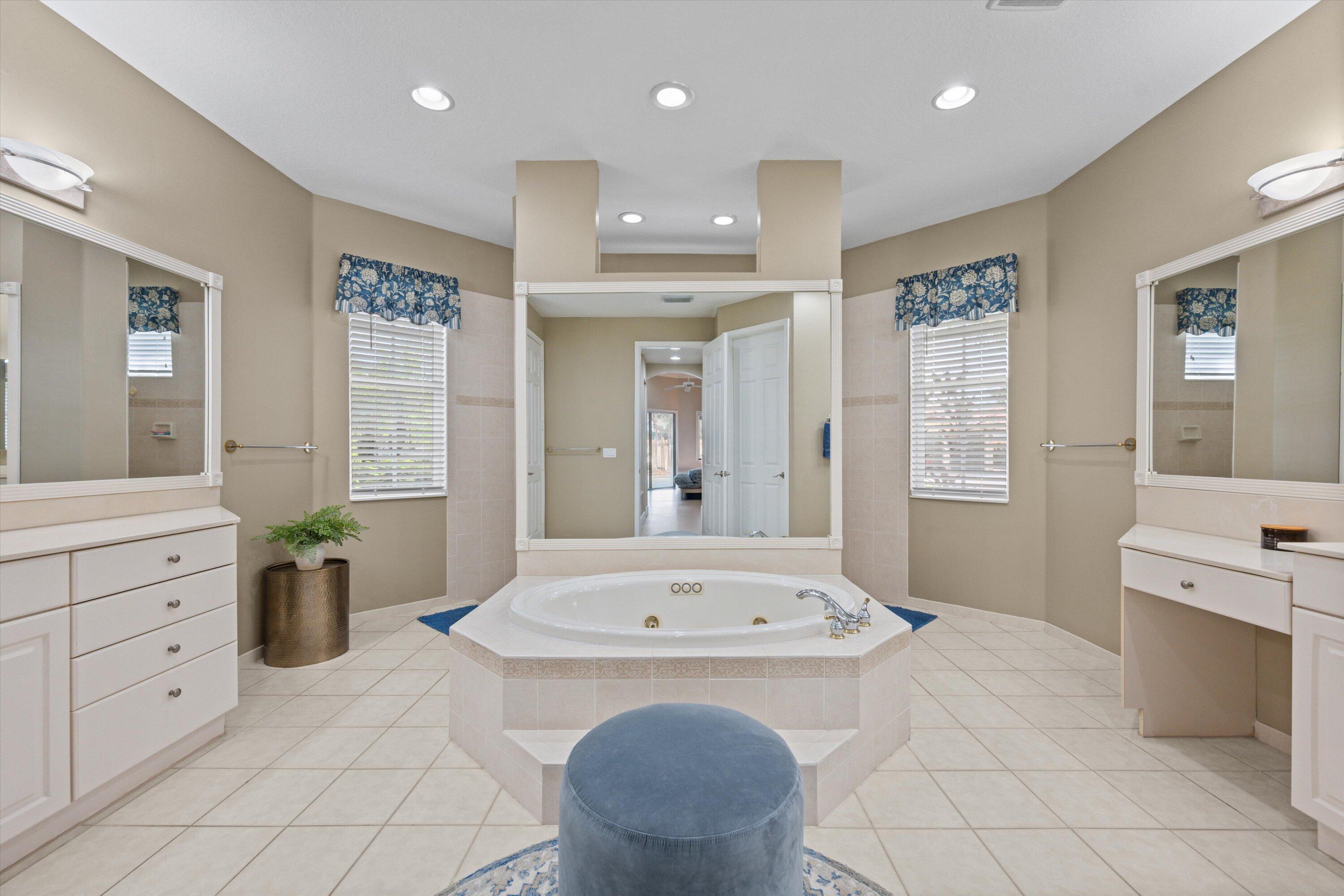11849 Osprey Point Circle Property Photo 18