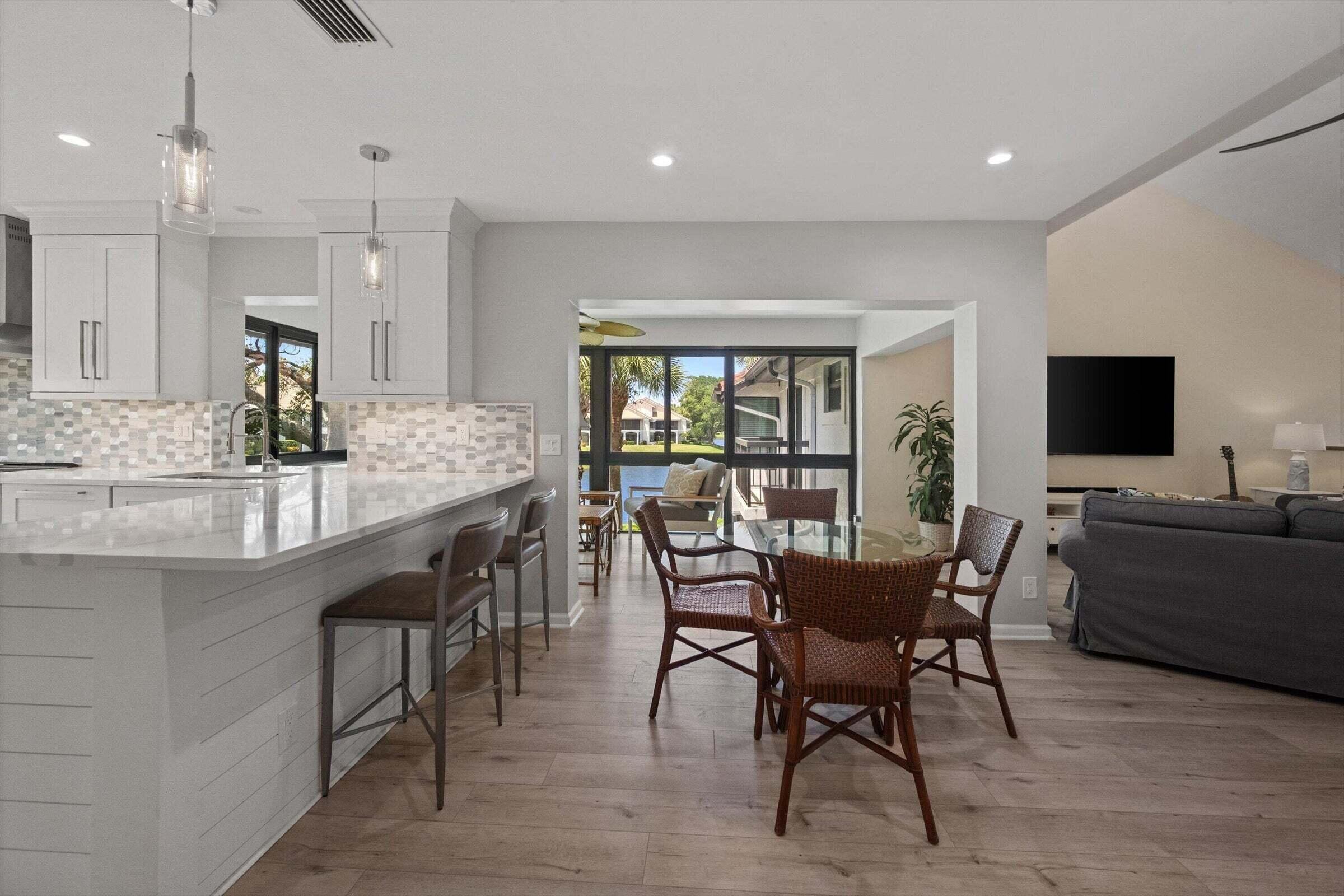 16695 Traders Crossing N 218 Property Photo 12