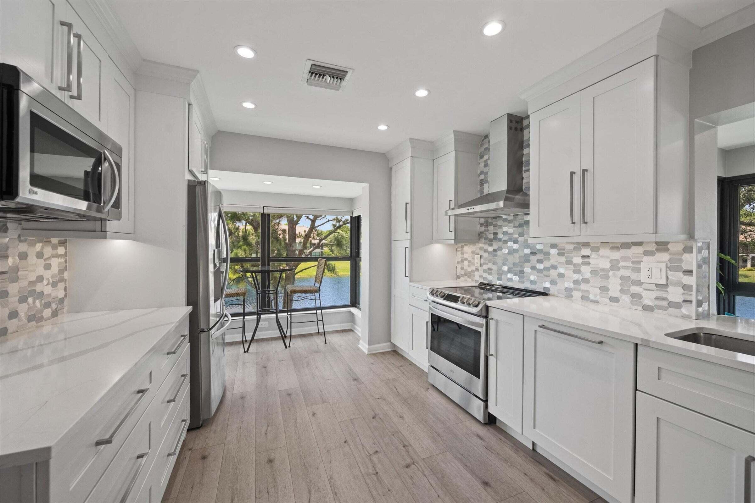 16695 Traders Crossing N 218 Property Photo 16