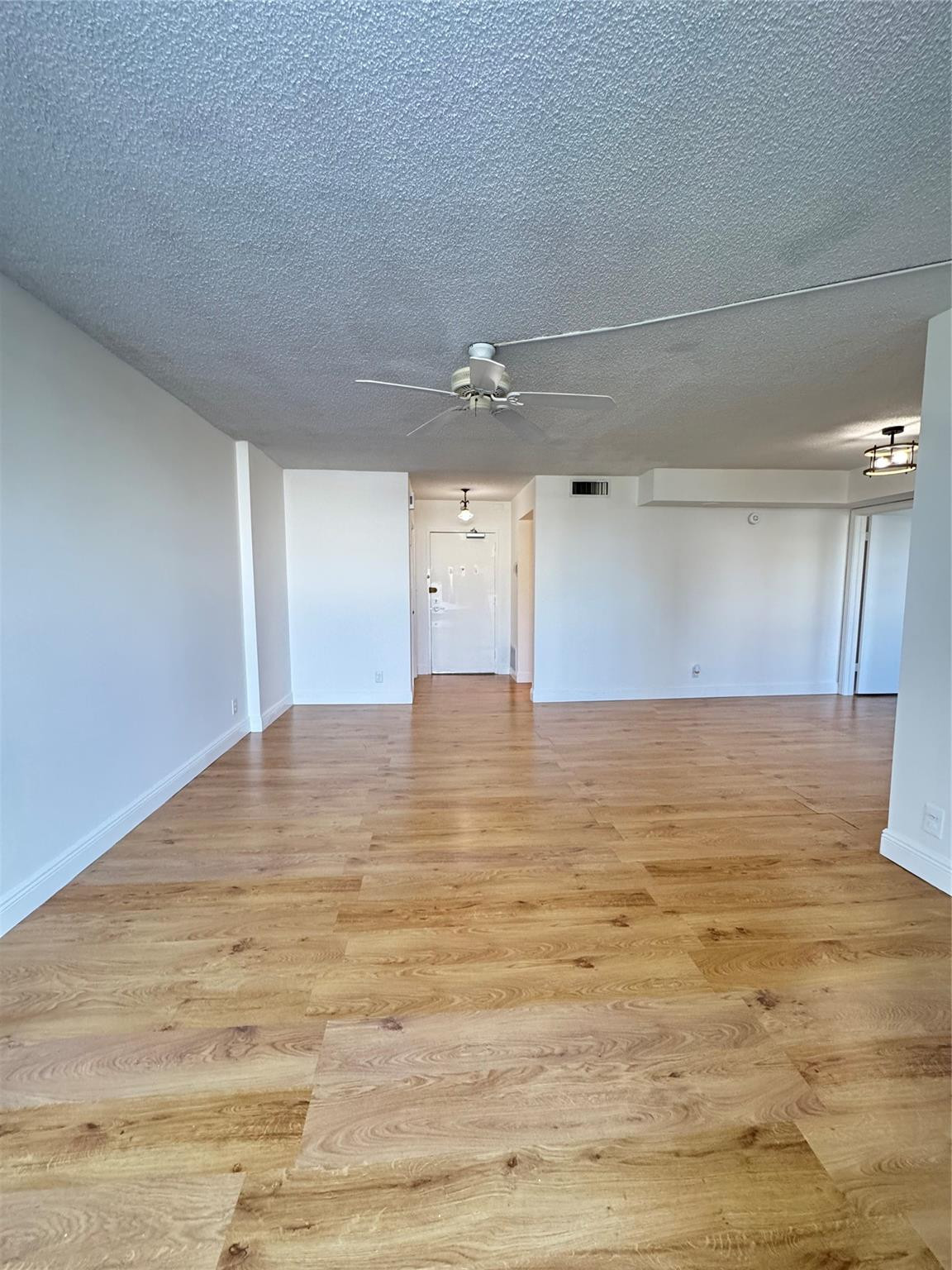 5200 N Ocean Boulevard 304 Property Photo 12