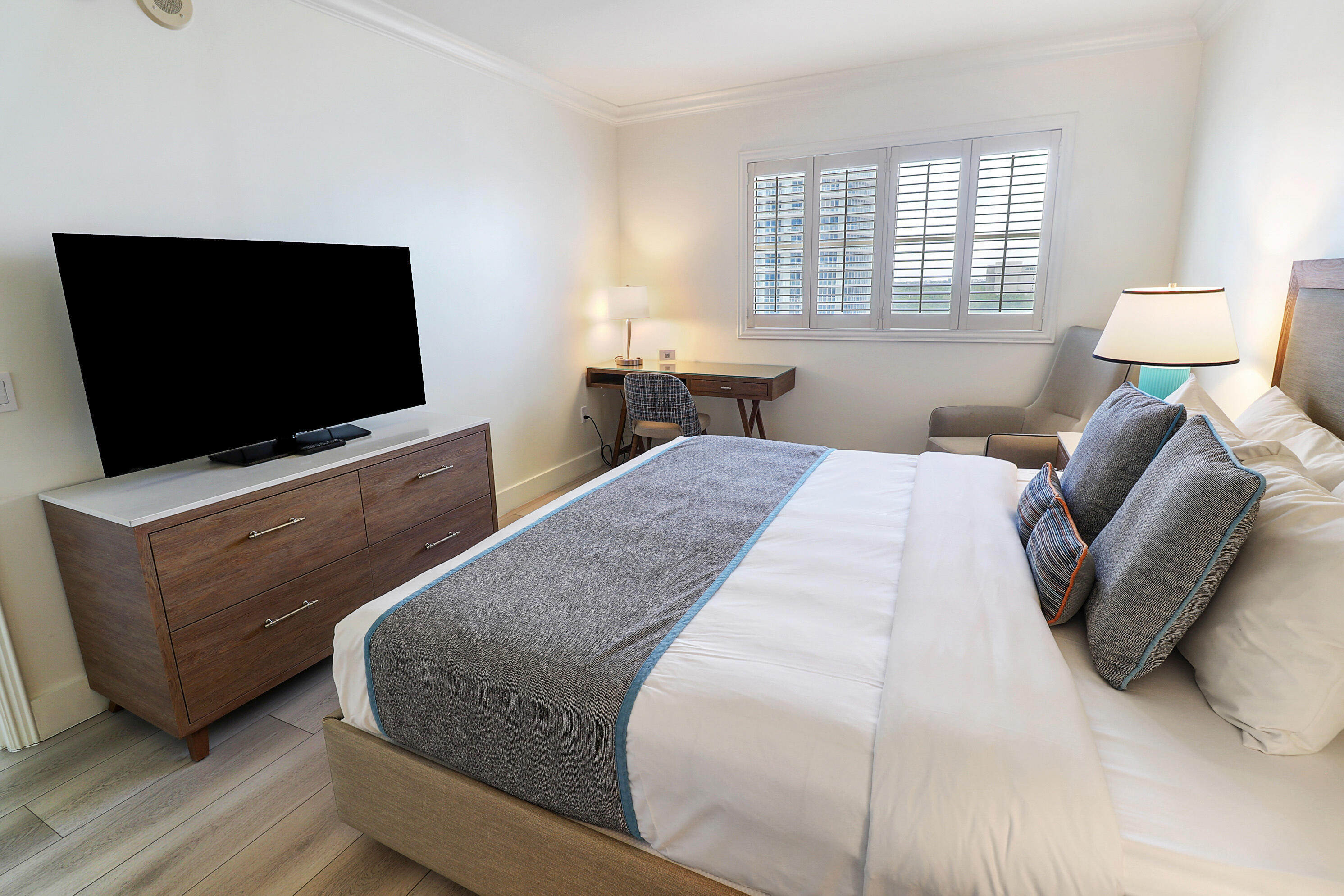 601 N Fort Lauderdale Beach Boulevard 910 Property Photo 12