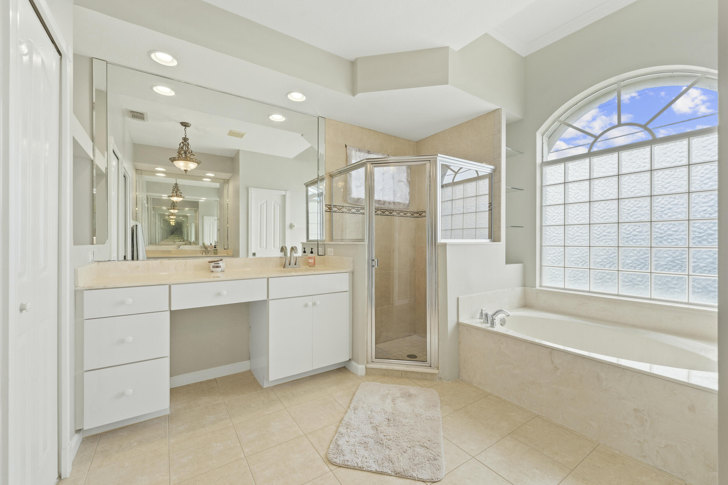 1043 Sw Idol Avenue Property Photo 20