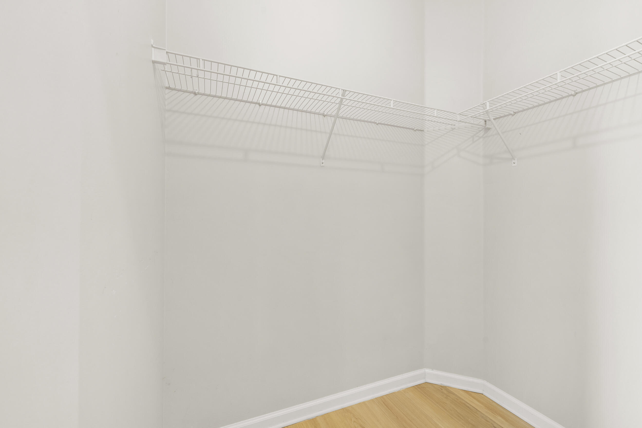 1043 Sw Idol Avenue Property Photo 25