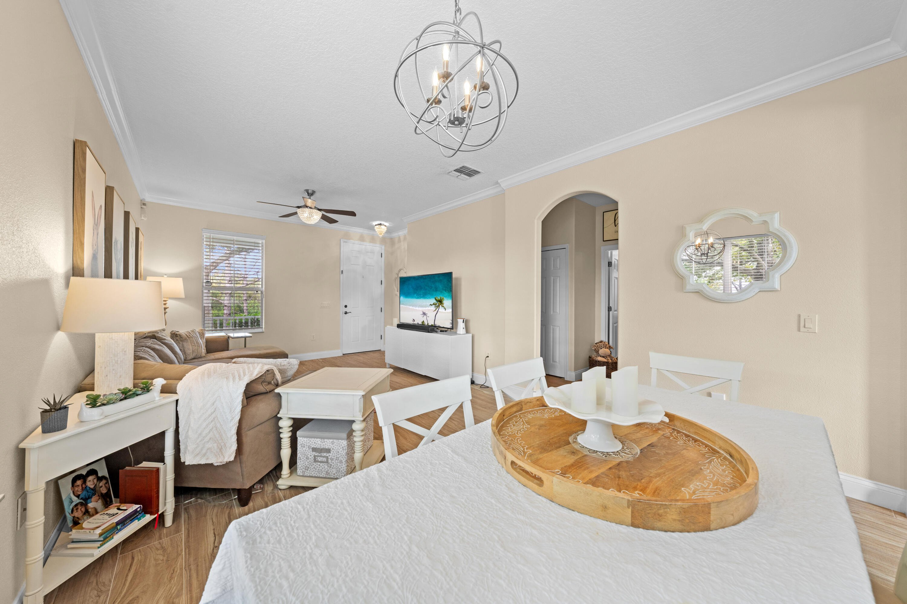 5426 Kumquat Loop Property Photo 10