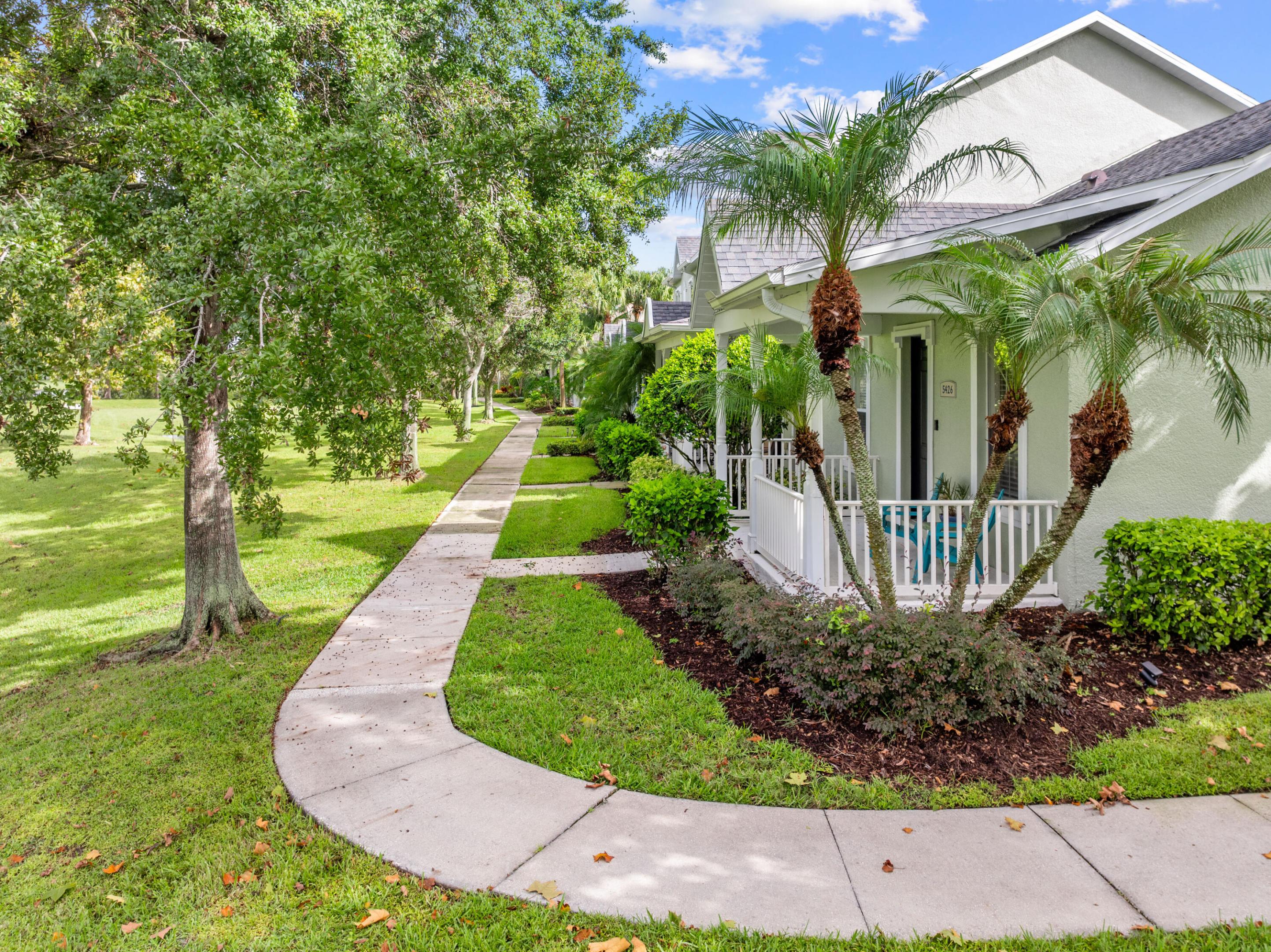 5426 Kumquat Loop Property Photo 36