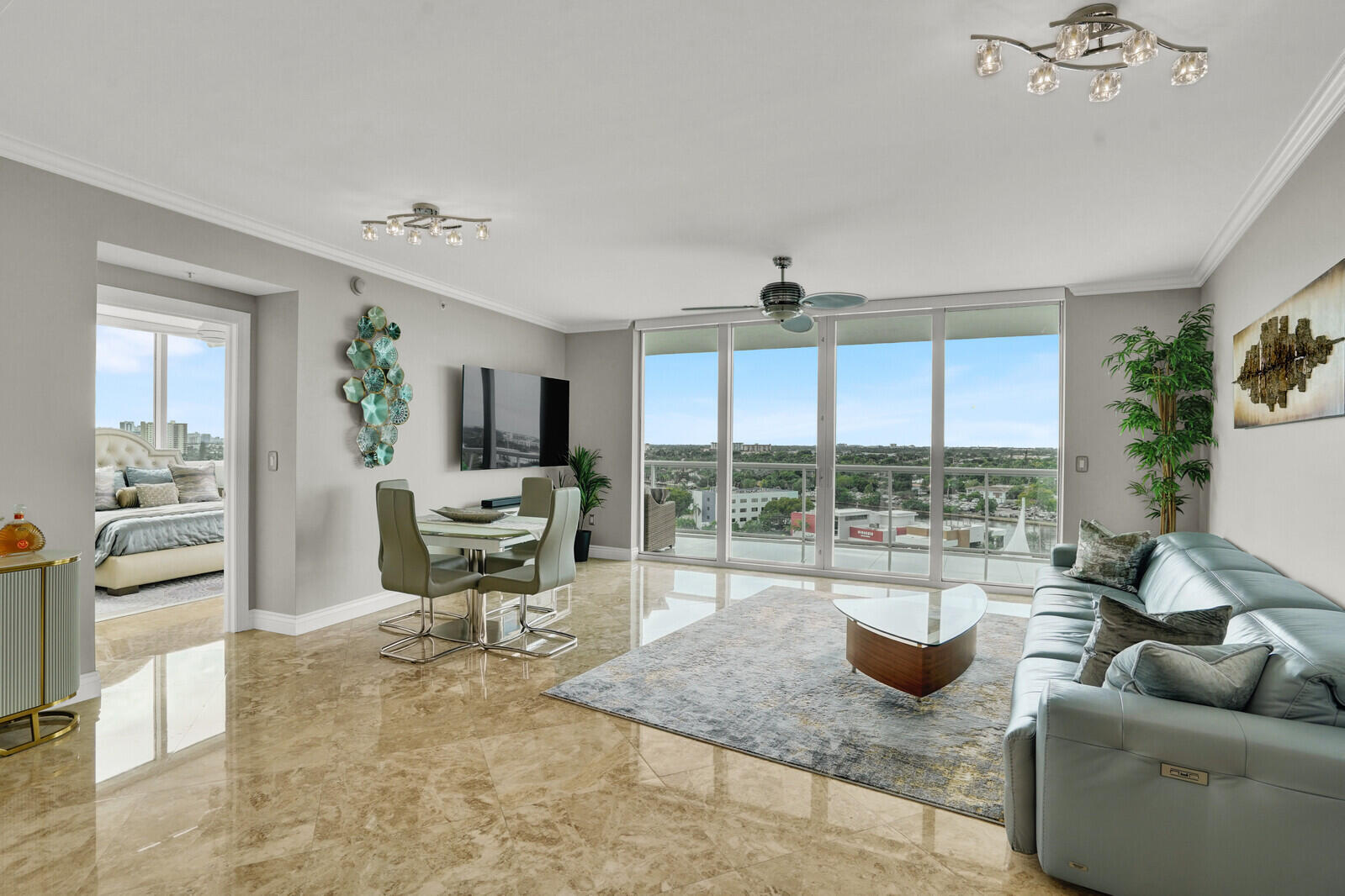 1 N Ocean Boulevard 814 Property Photo 5