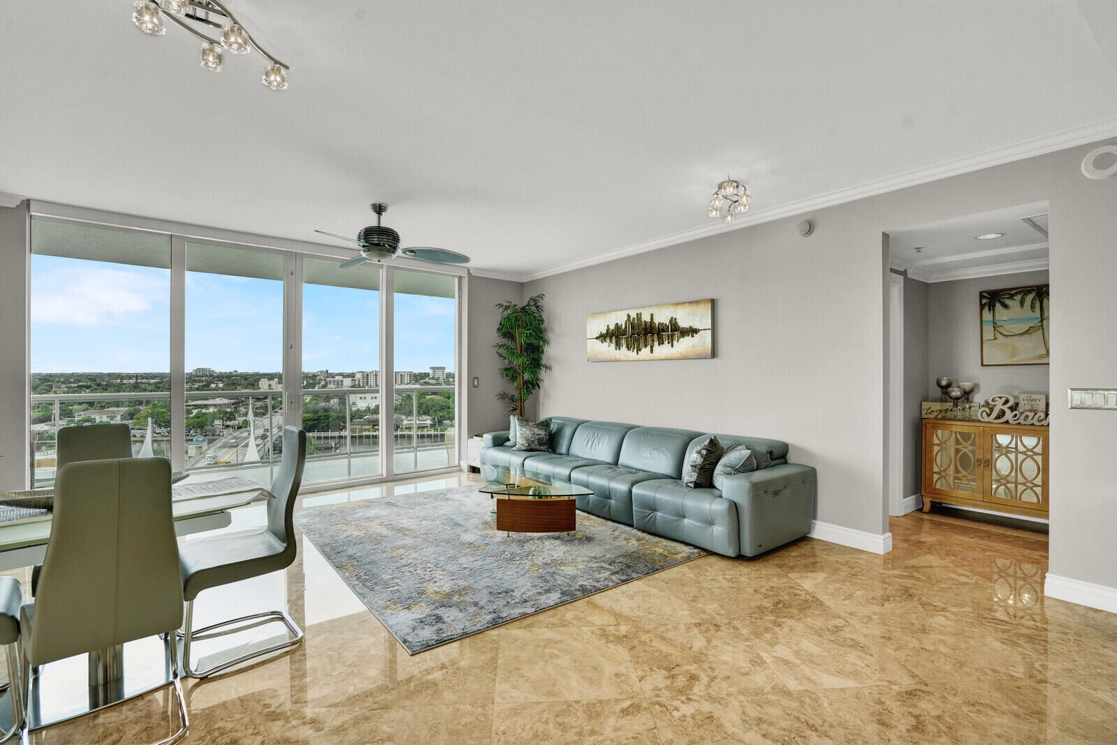 1 N Ocean Boulevard 814 Property Photo 9