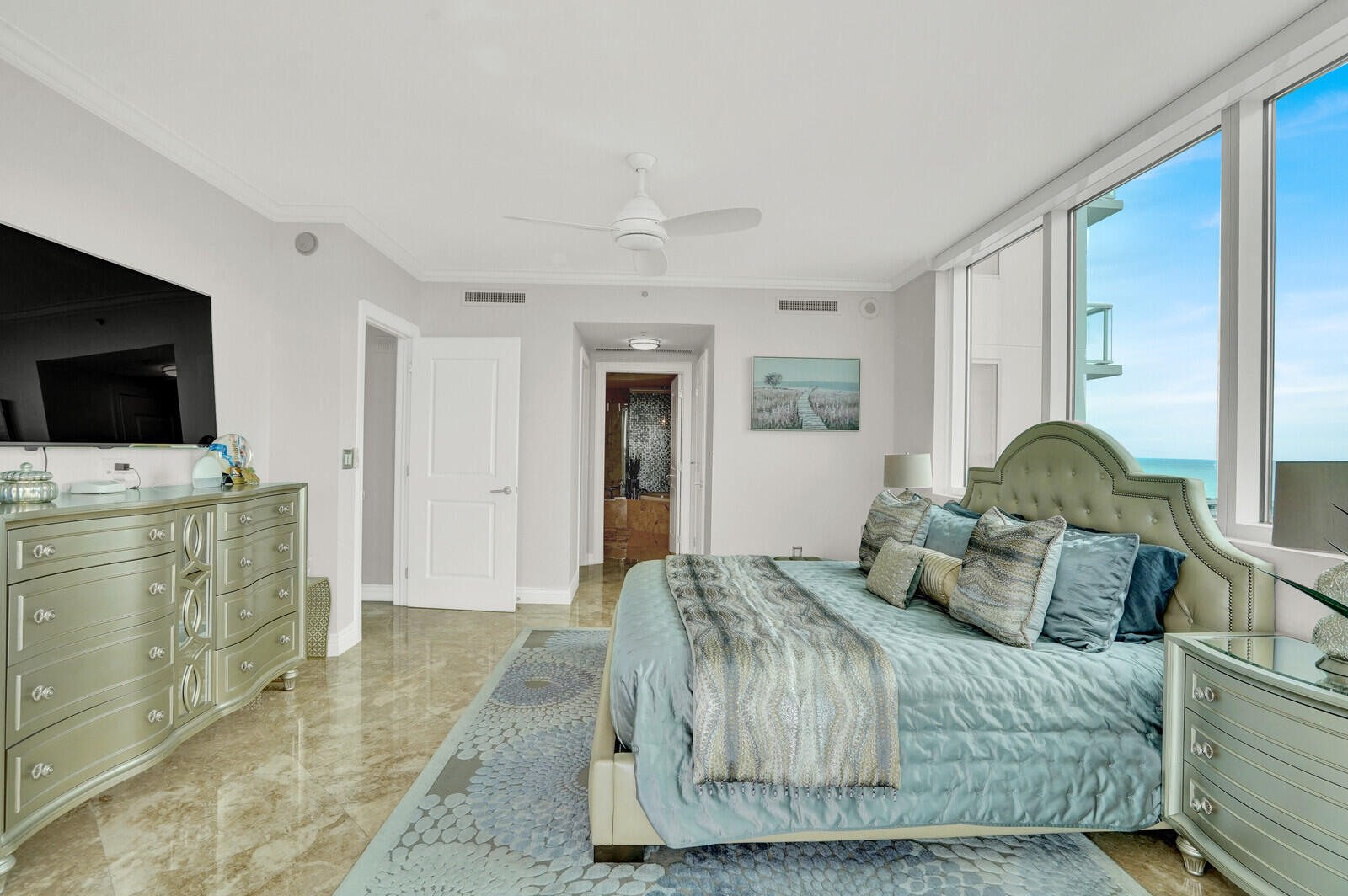1 N Ocean Boulevard 814 Property Photo 32