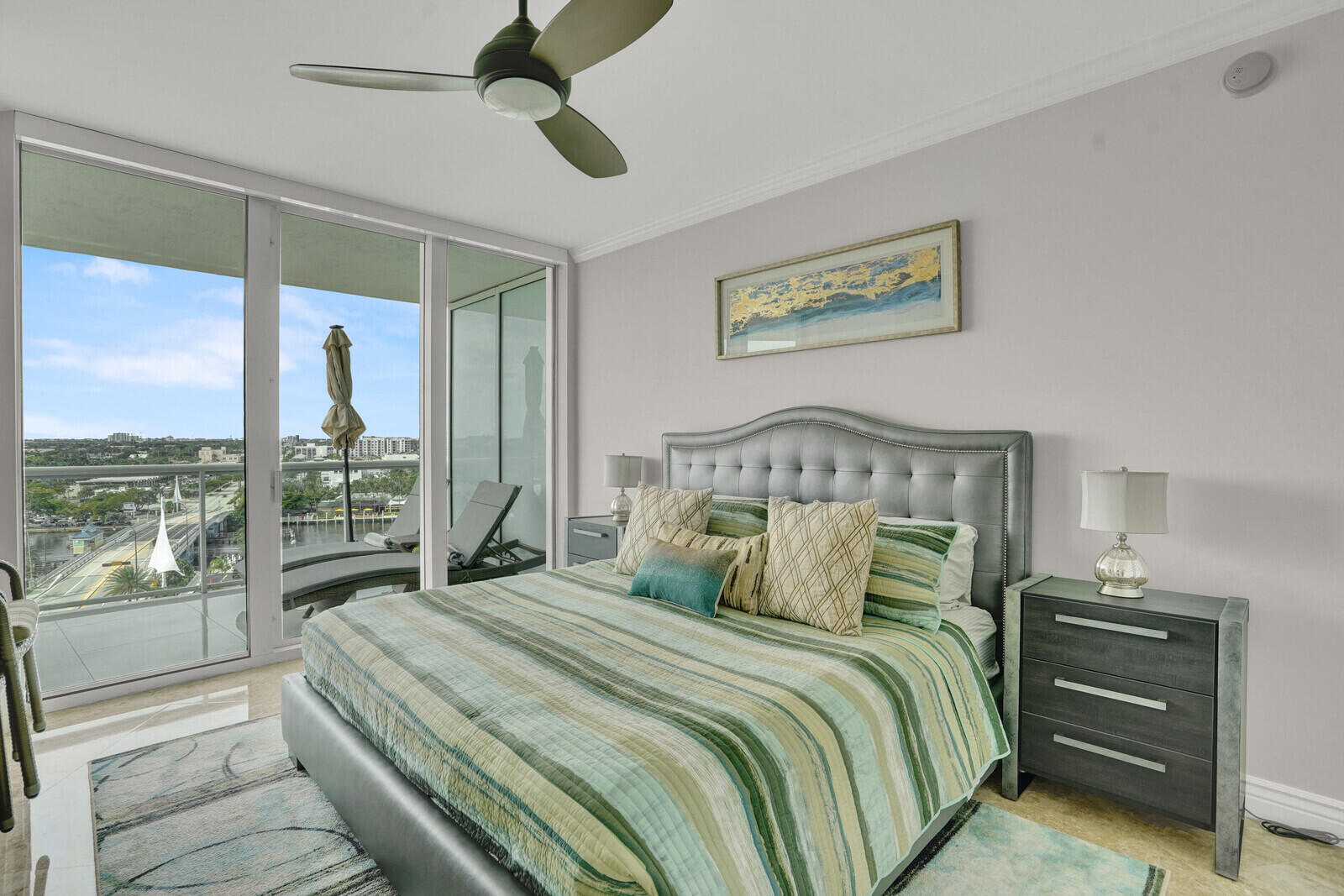 1 N Ocean Boulevard 814 Property Photo 37