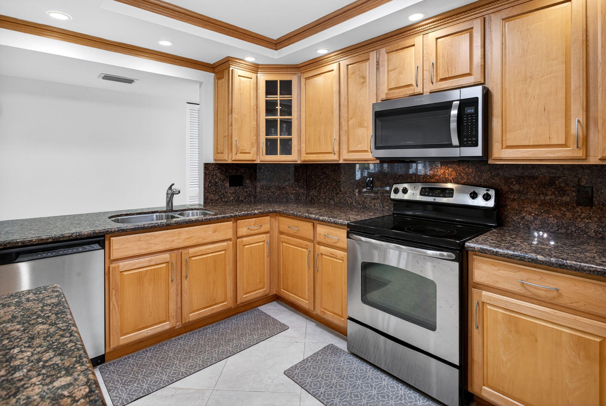 405 N Ocean Boulevard 507 Property Photo 12