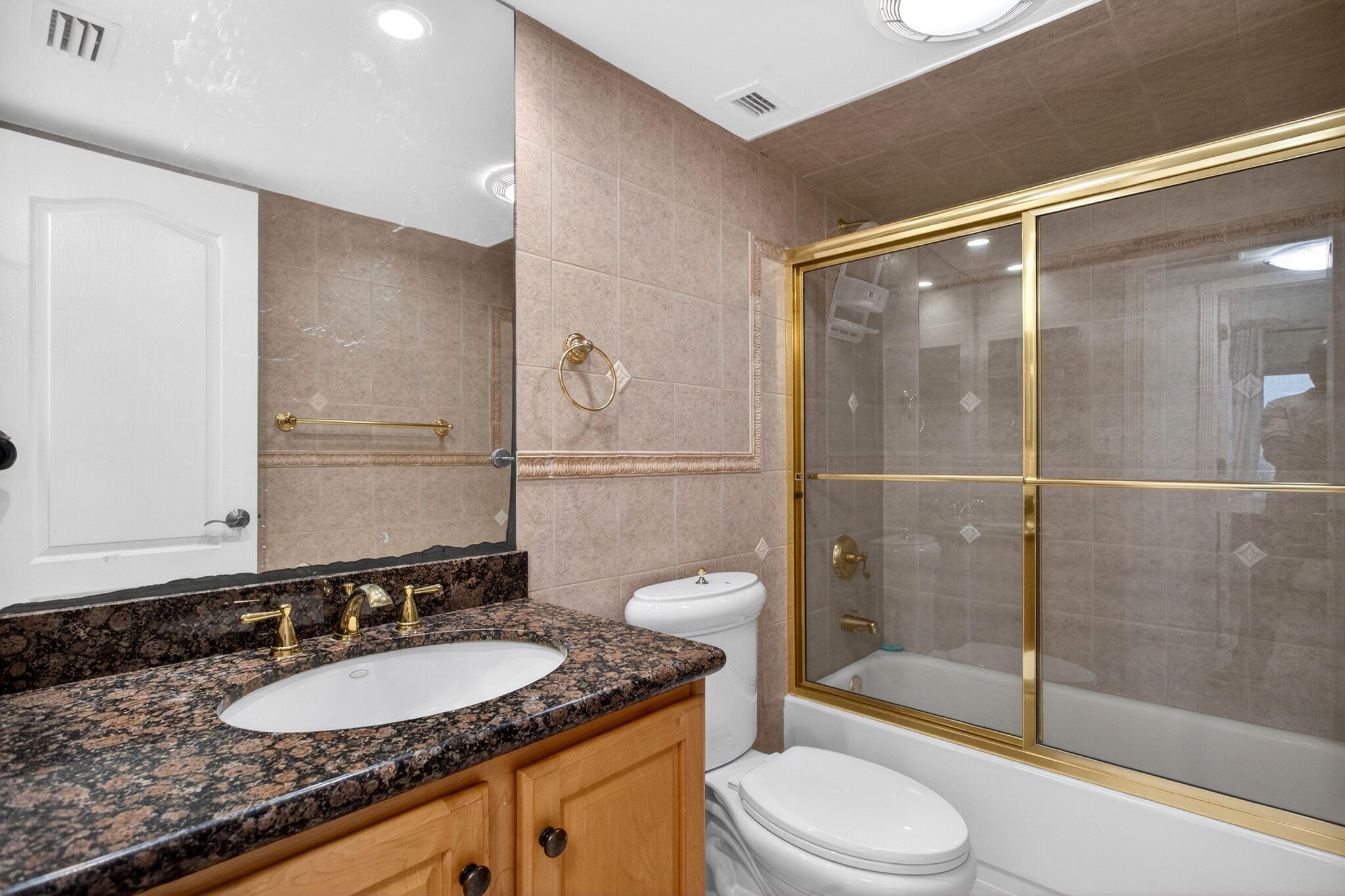 405 N Ocean Boulevard 507 Property Photo 24