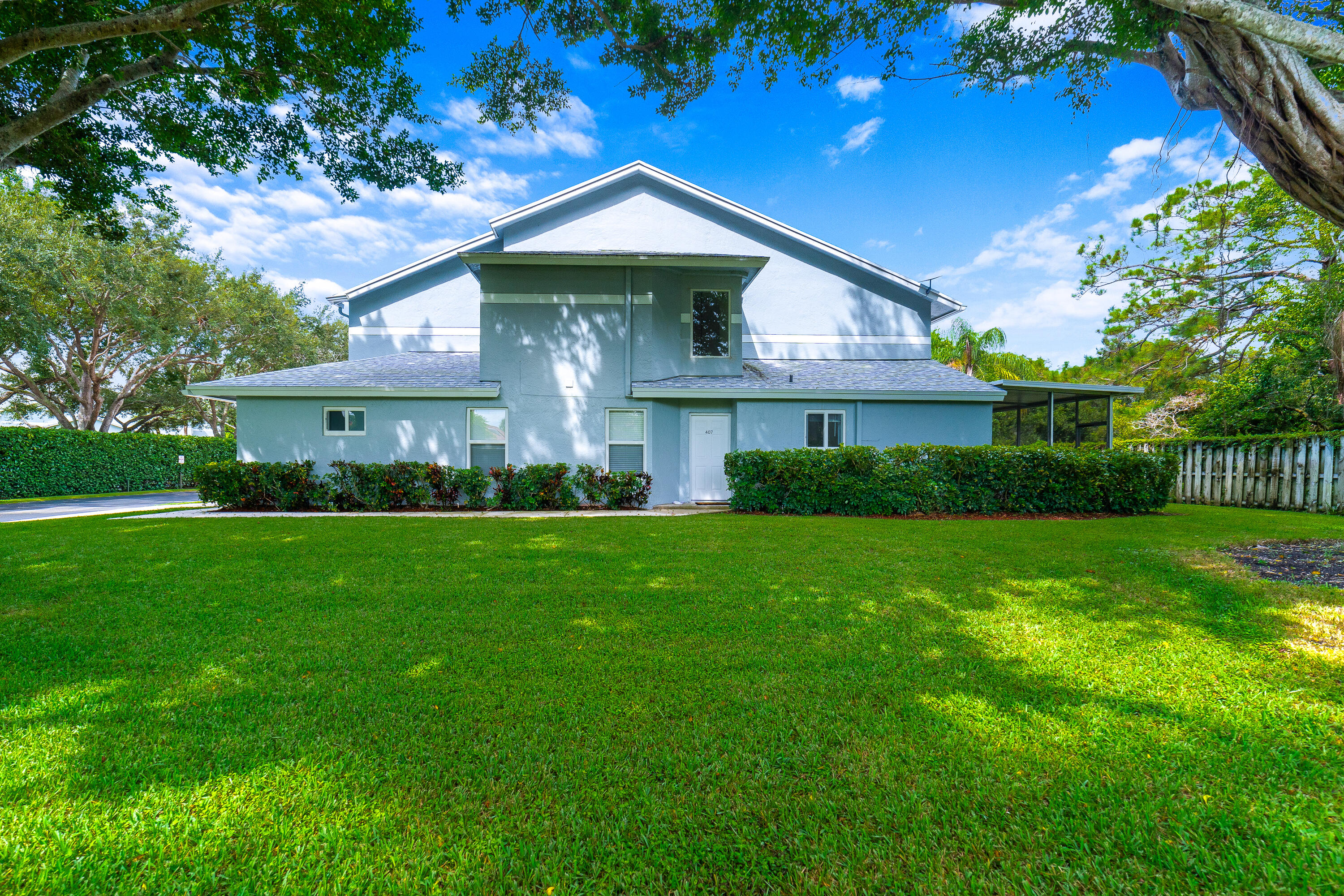 6045 Old Court Road 407 Property Photo 1