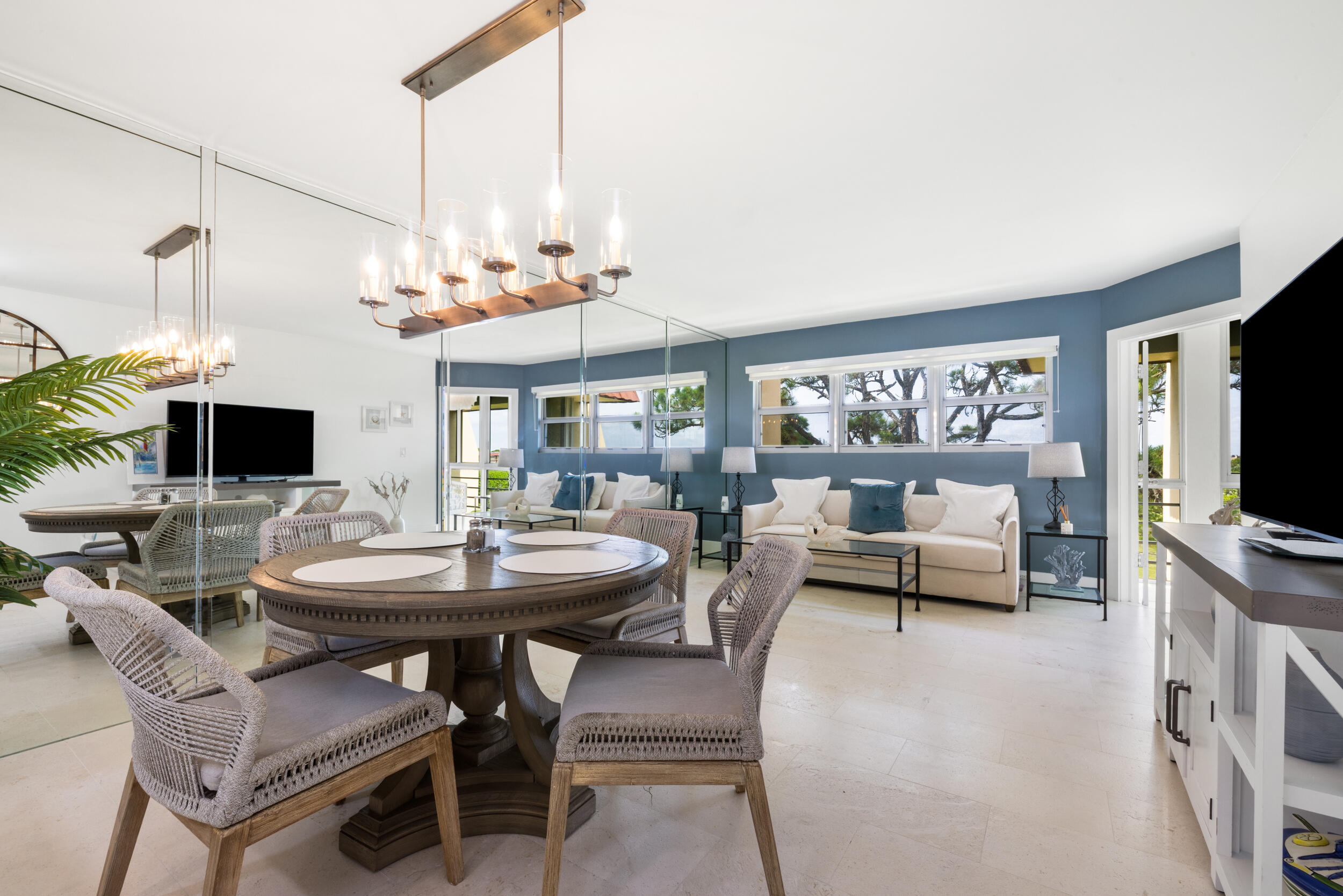 3654 Via Poinciana 603 Property Photo 5