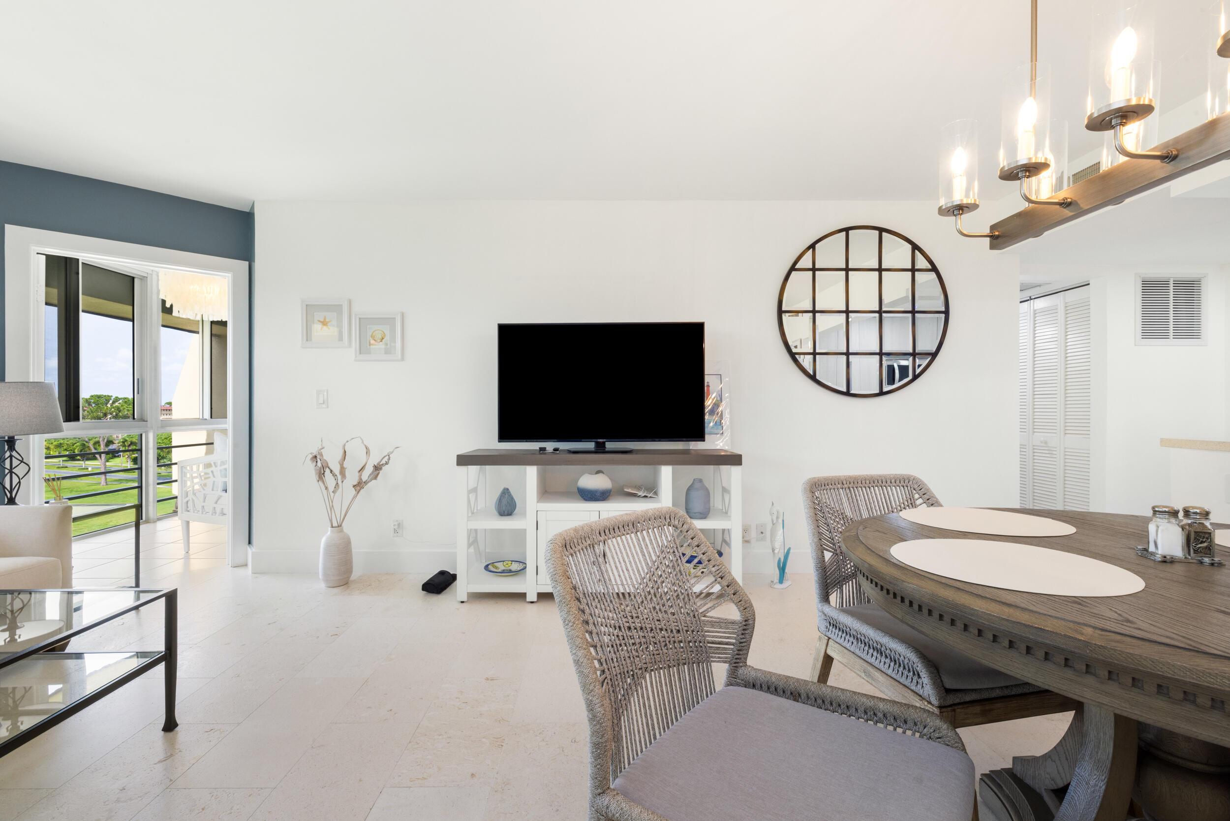 3654 Via Poinciana 603 Property Photo 6