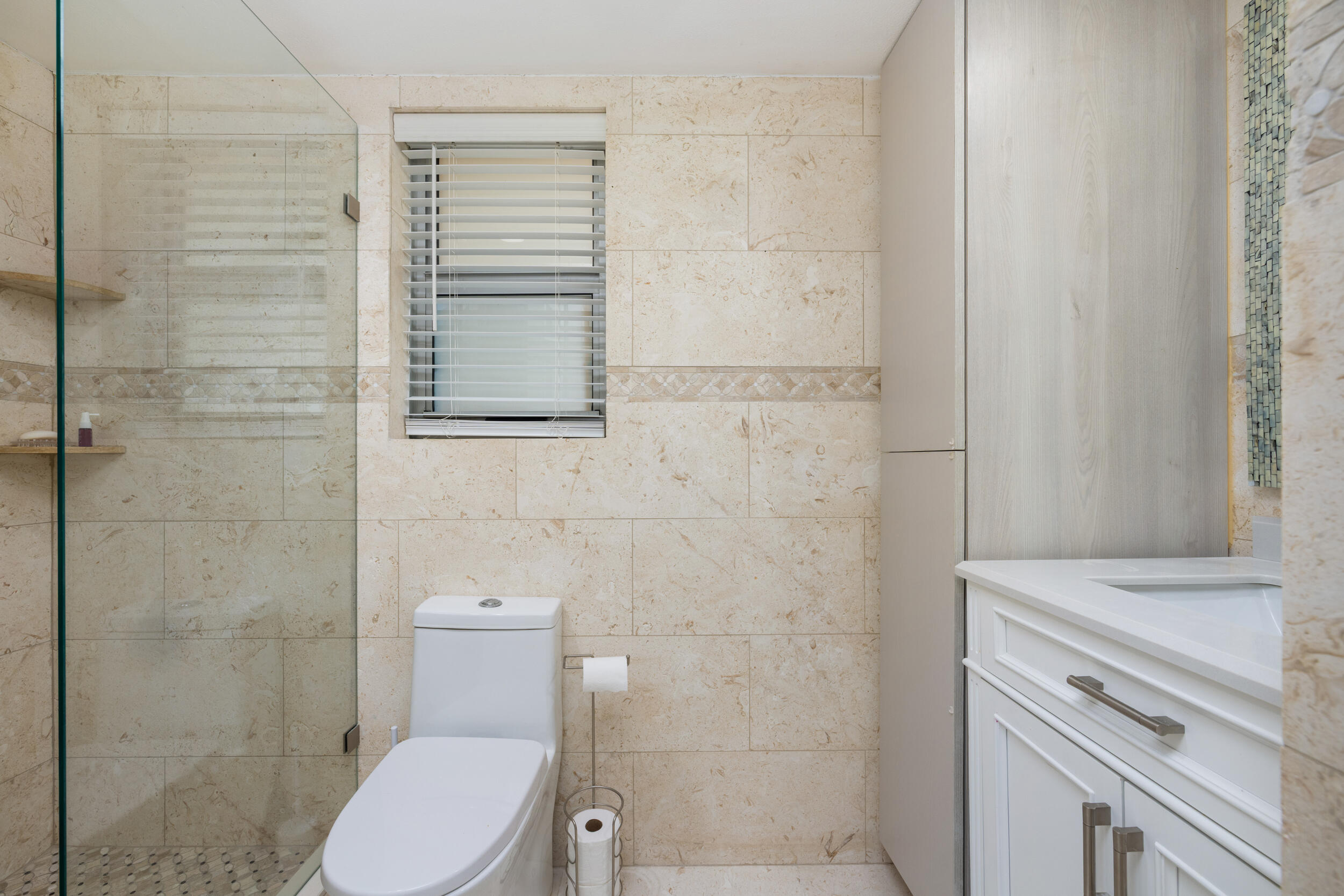 3654 Via Poinciana 603 Property Photo 10