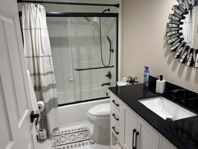 1707 Whitehall Drive 105 Property Photo 13