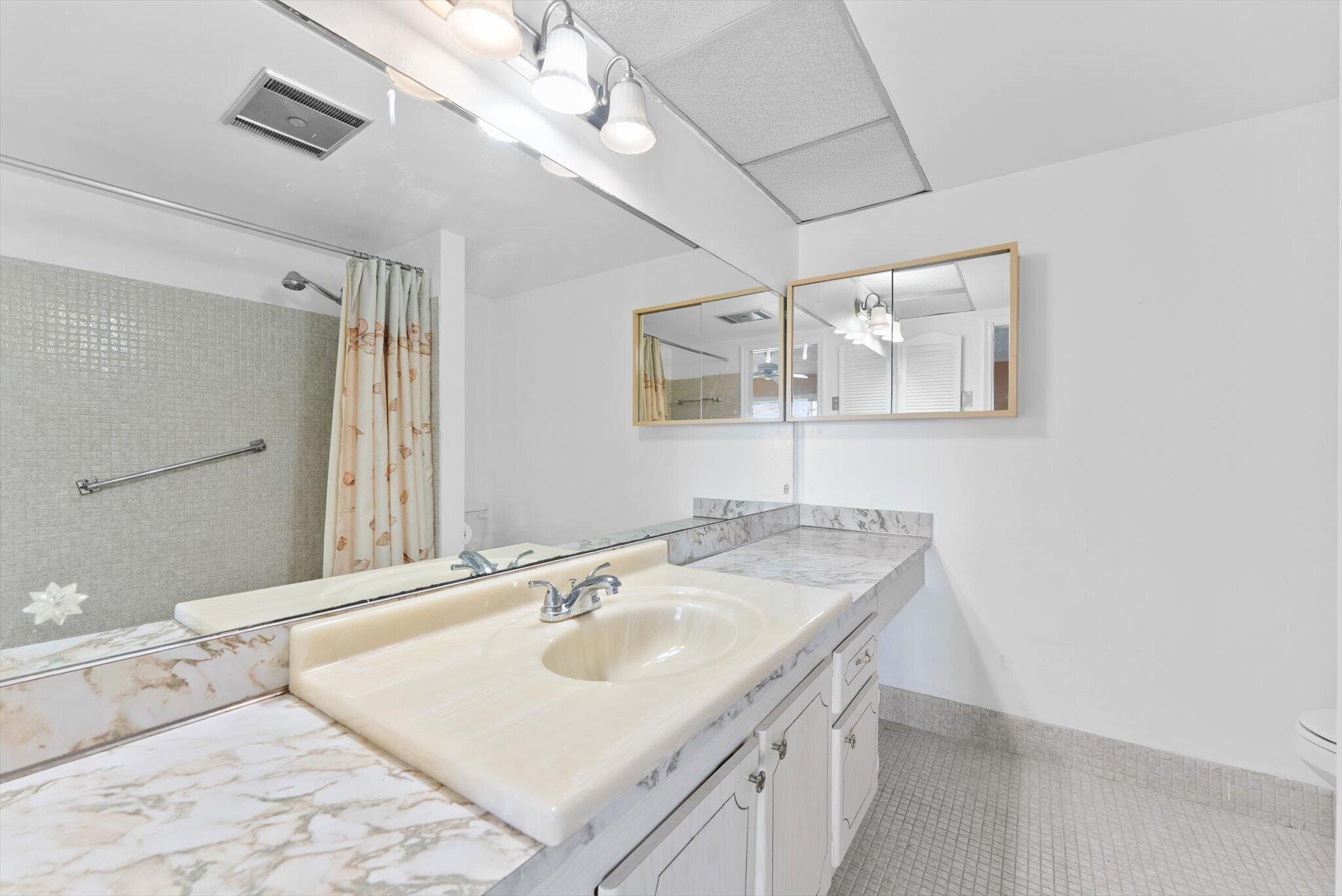 309 Wellington M Property Photo 16