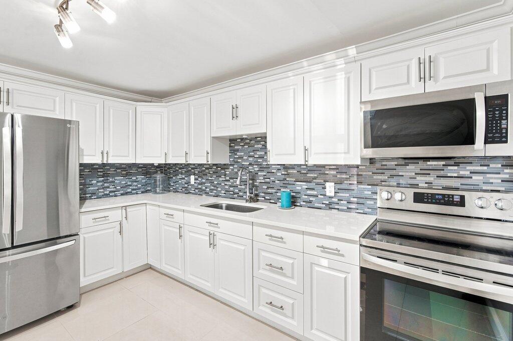 809 N 22nd Street Property Photo 5
