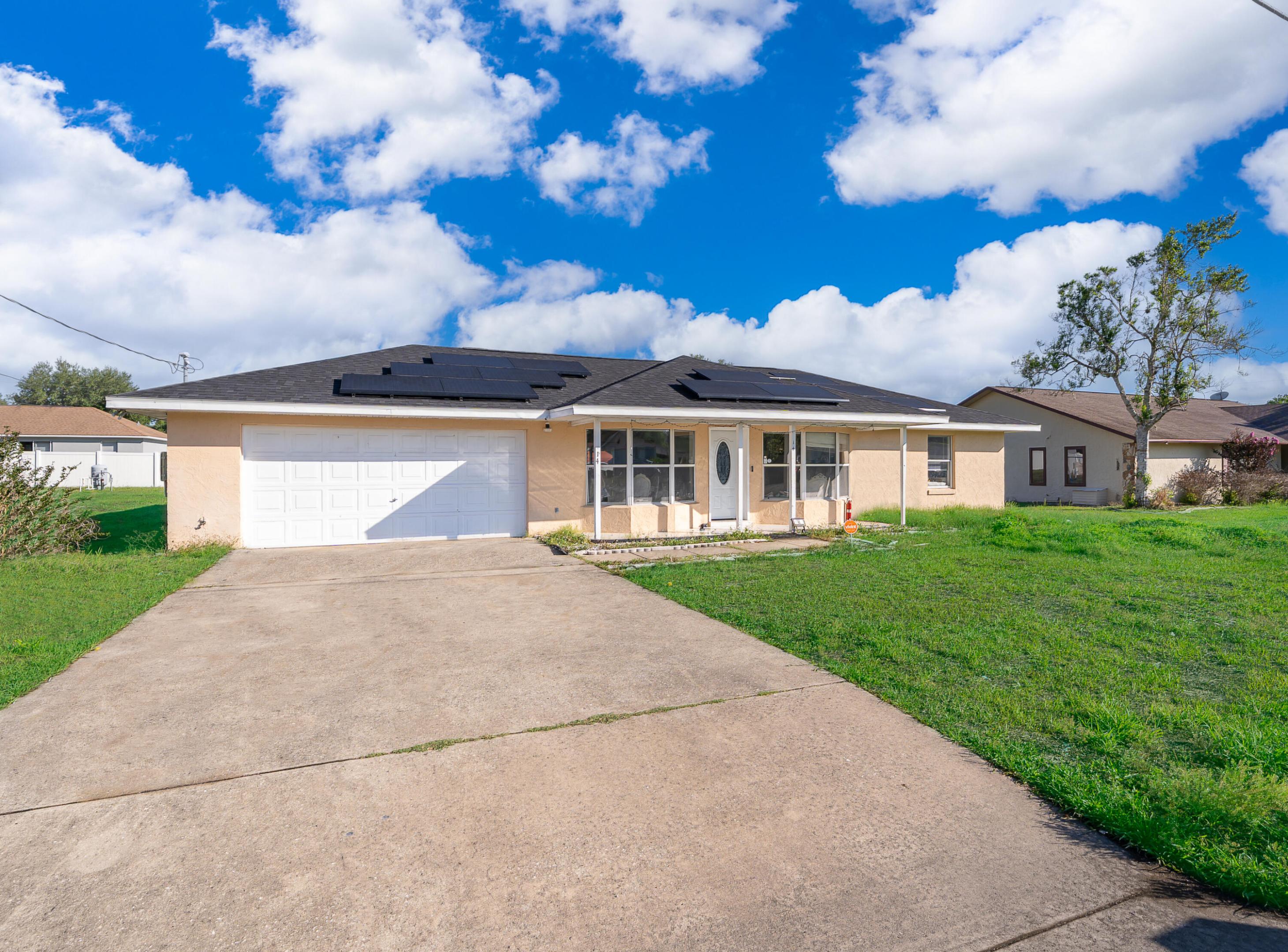14 CEDAR TRACE Terrace