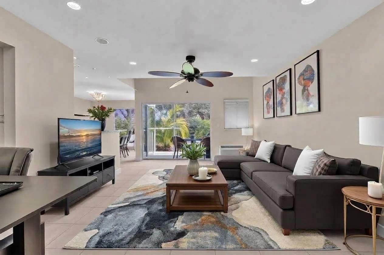 6706 Boca Pines Trail C Property Photo 8