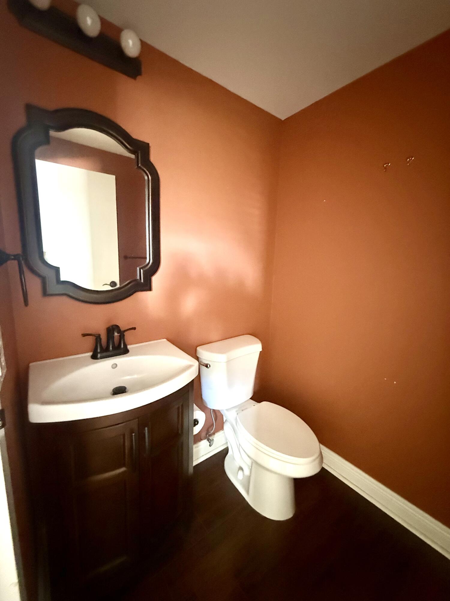 34 Valencia B Property Photo 11