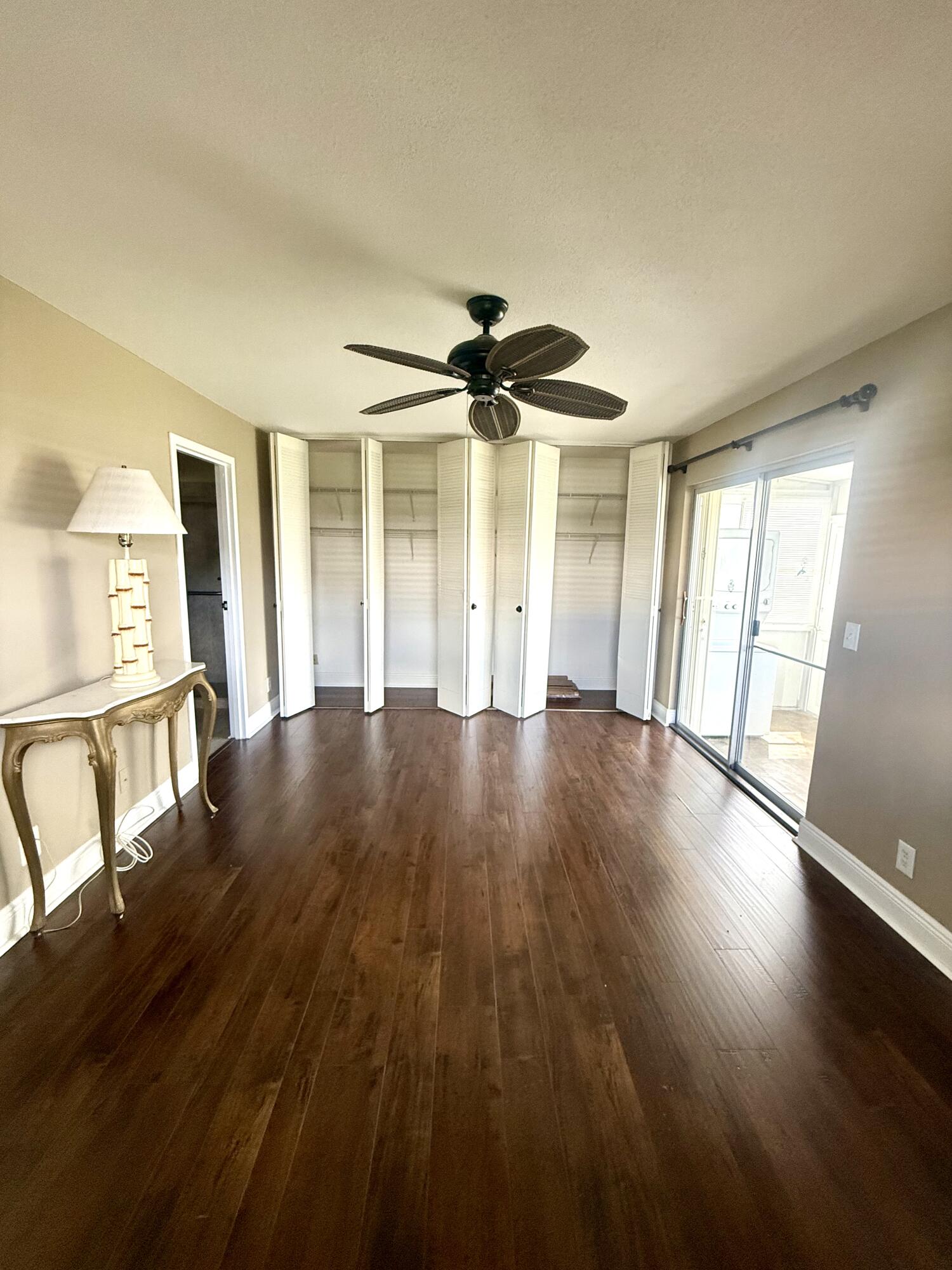 34 Valencia B Property Photo 14