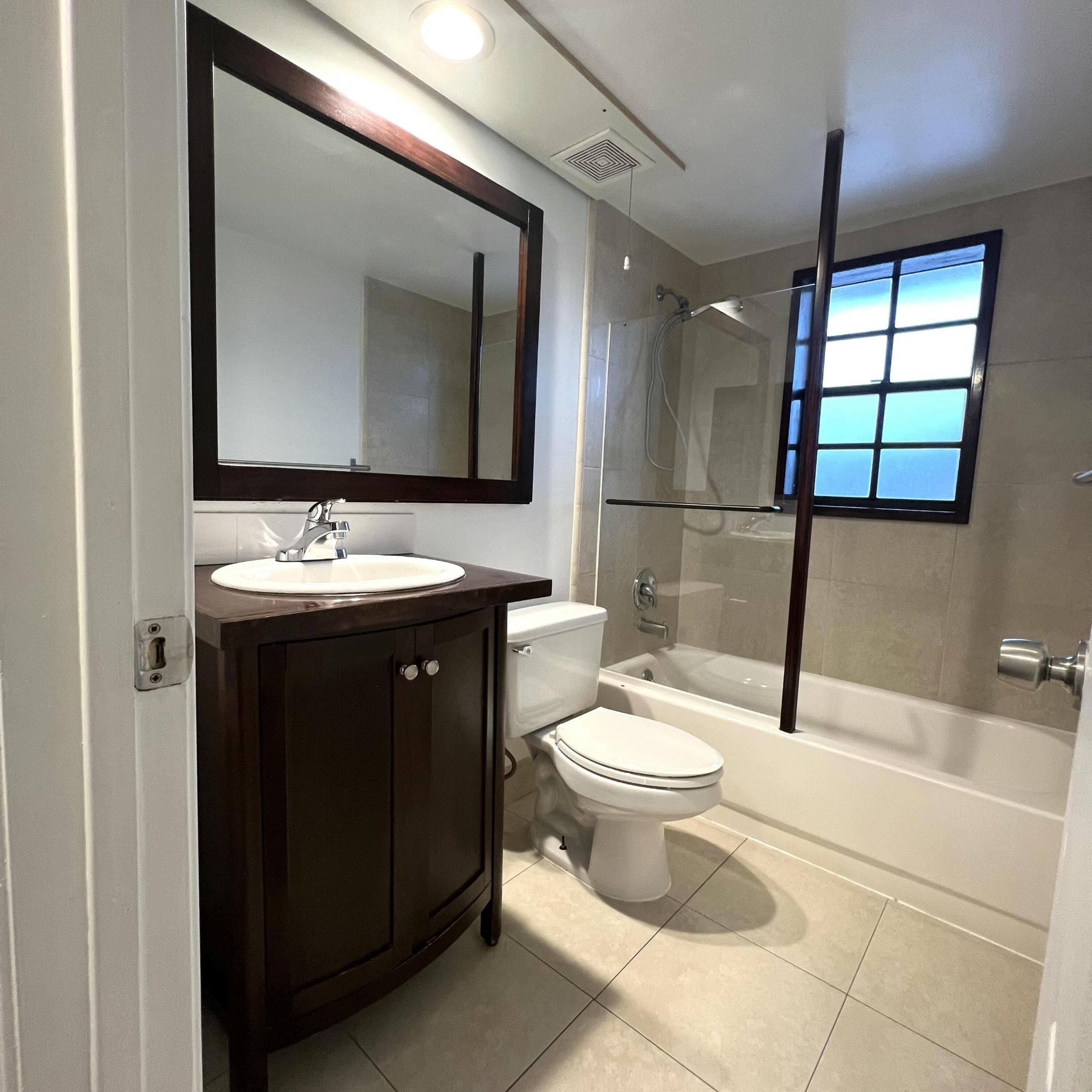 4205 Oak Terrace Drive Property Photo 14