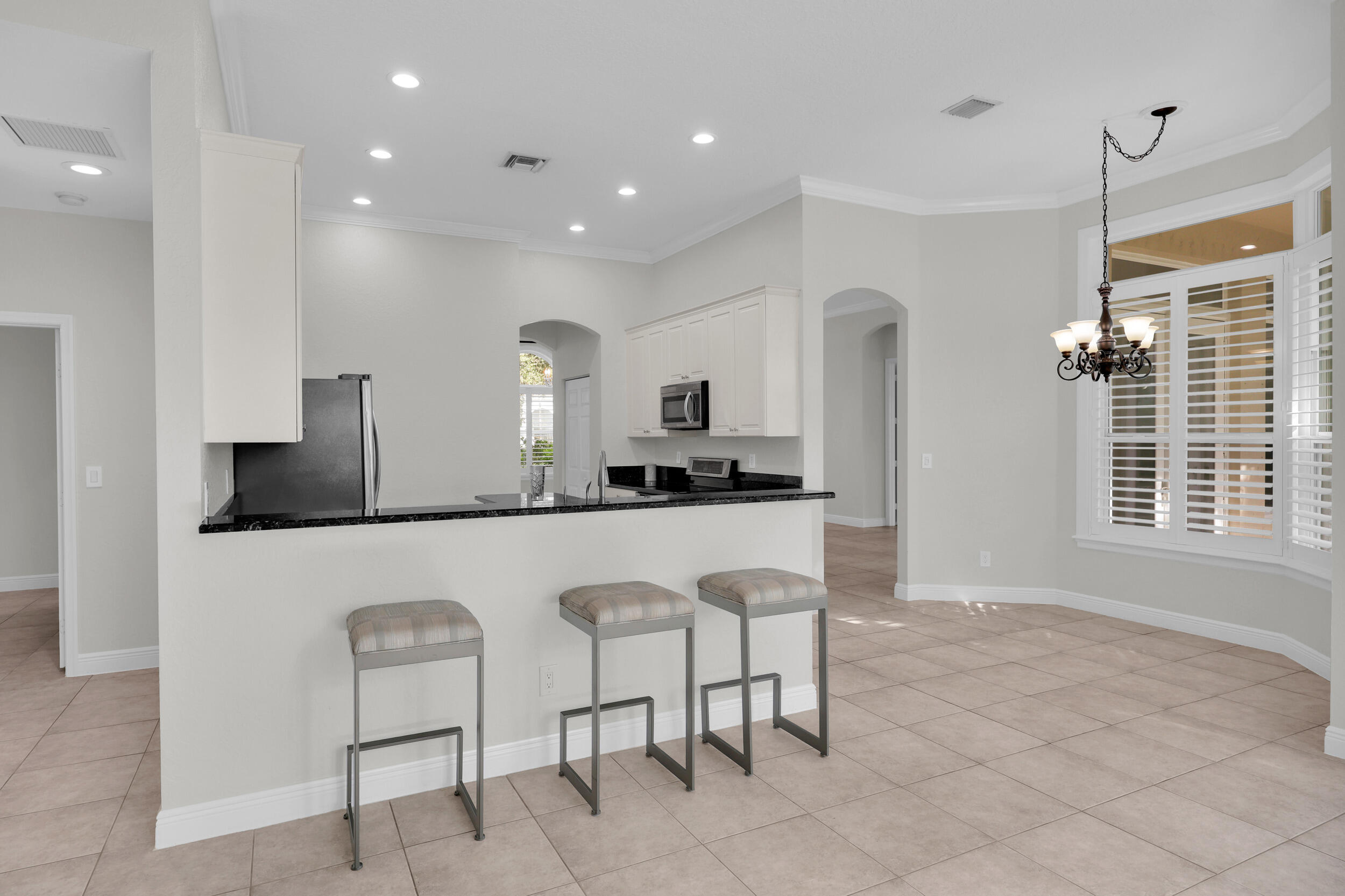 103 Magnolia Way Property Photo 4